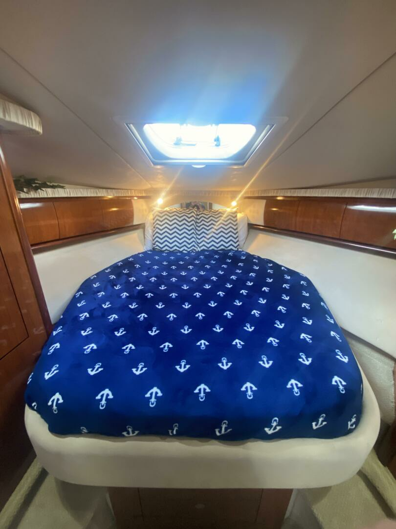 2005 Sea Ray 420 Sundancer - Image 51