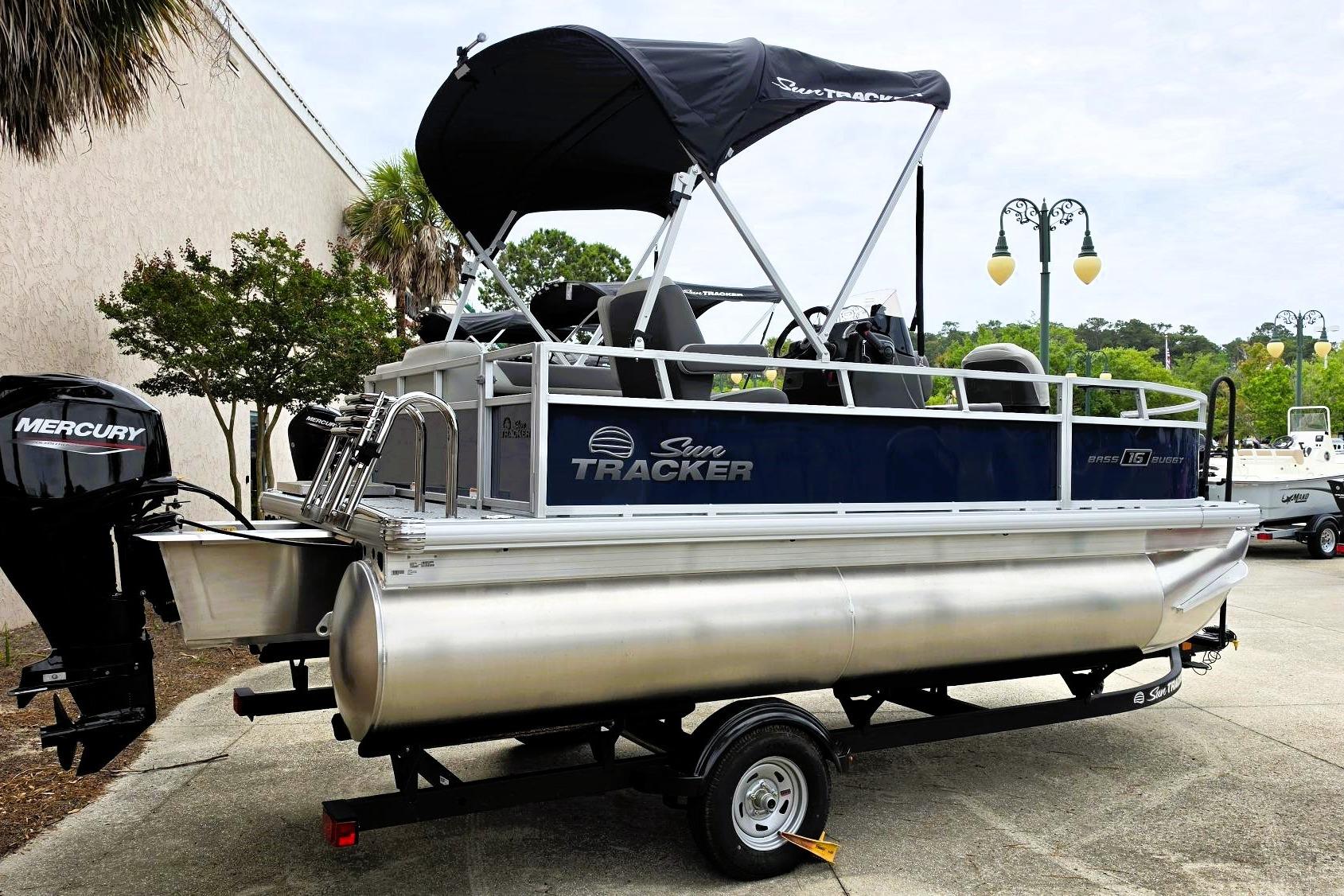 2026 Sun Tracker Bass Buggy 16 XL Select