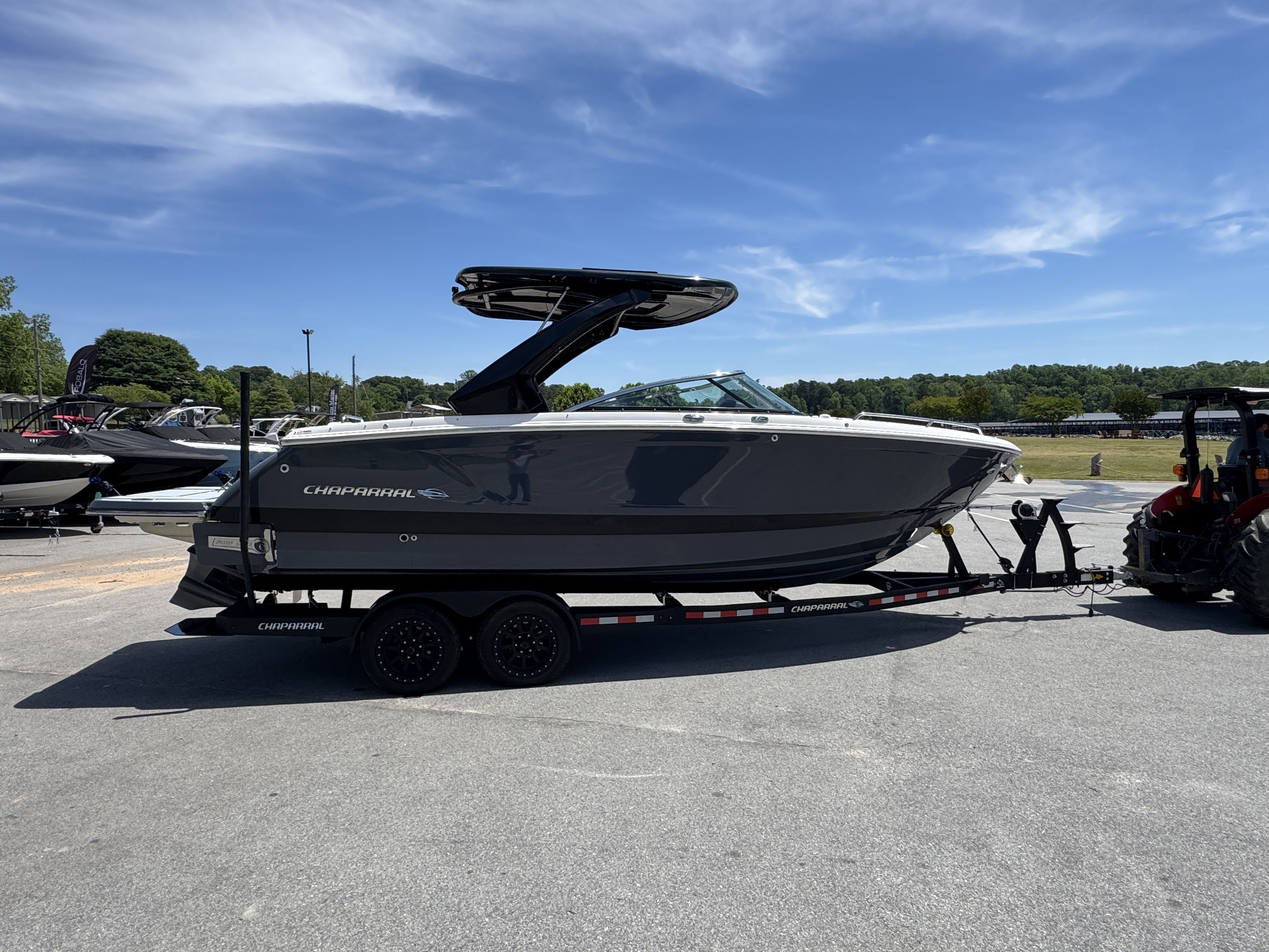 2022 Chaparral 28 Surf - 3