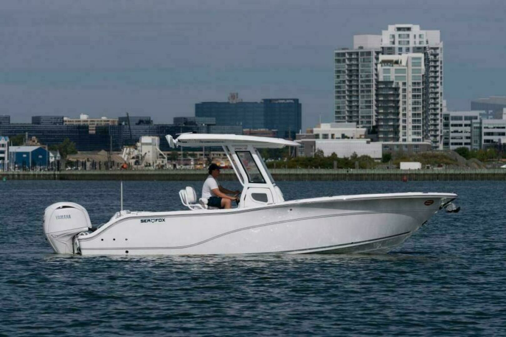 2027 Sea Fox 268 Commander - Image 7