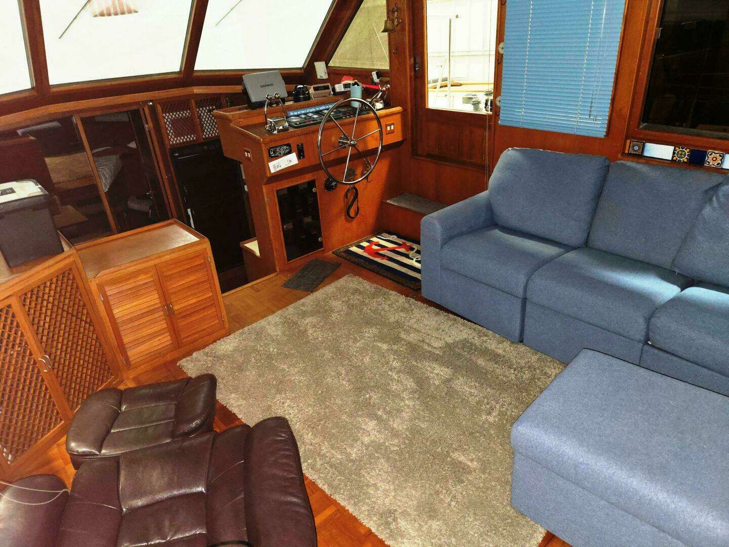 1989 Marine Trader 47 Cockpit Motor Yacht - Image 15