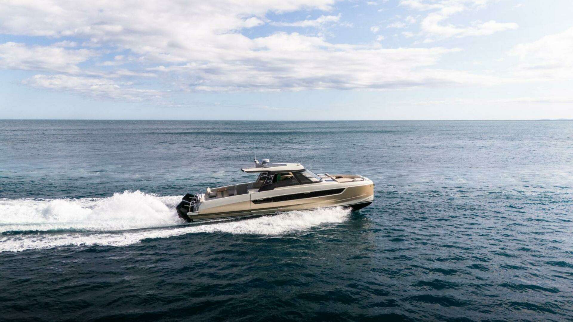 2025 YOT 41 - Image 3