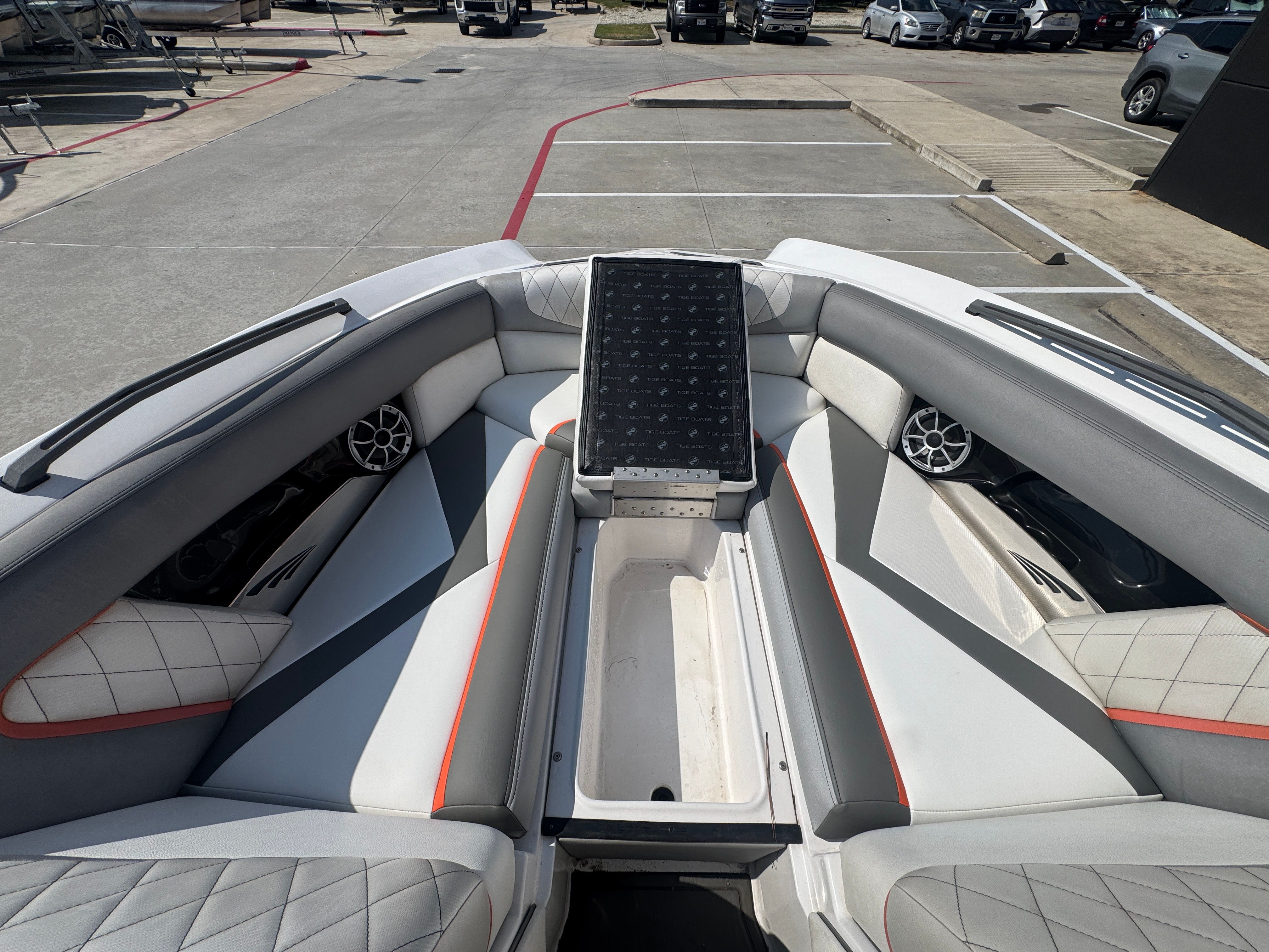 2015 Tigé RZ4 - 26