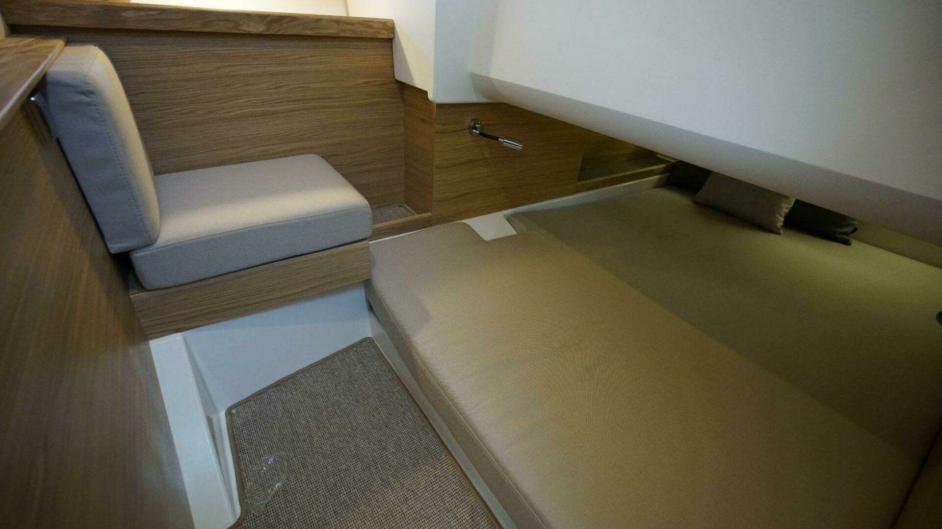 2024 Nimbus Commuter 11 - Image 7