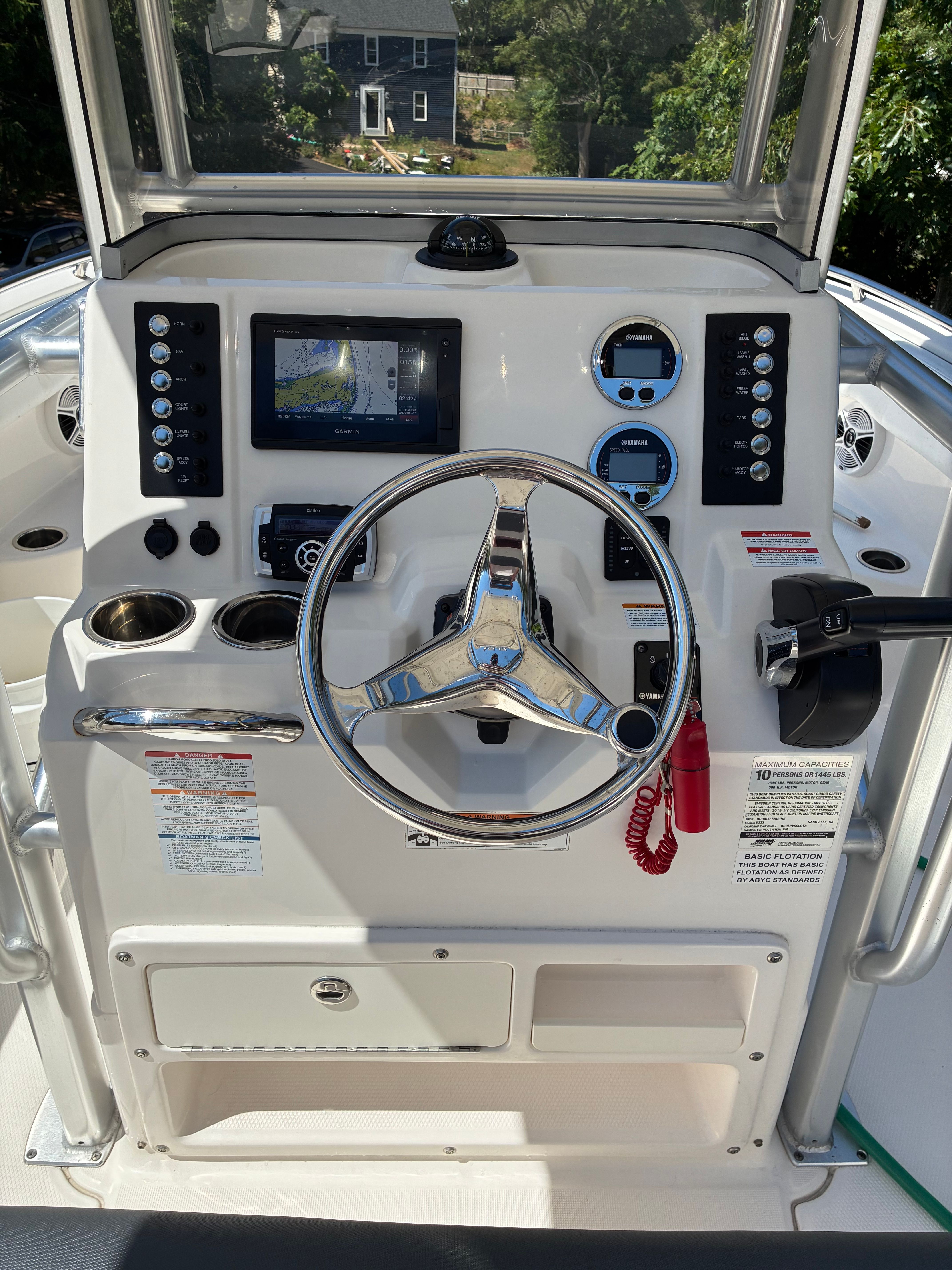 The image shows the helm of a 2019 Robalo R222 Center Console boat.
