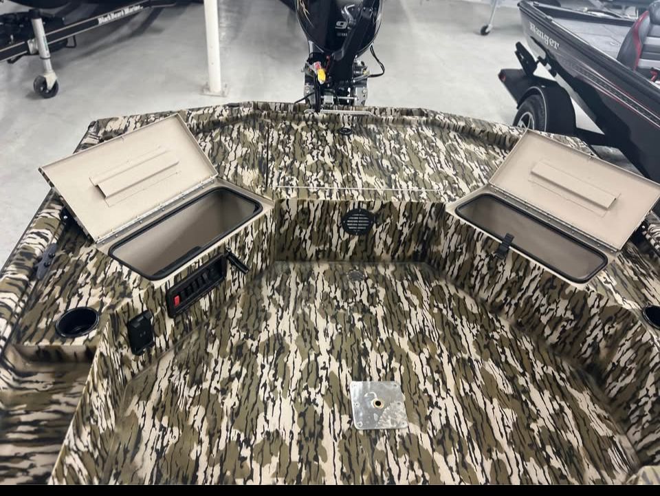 2026 Avid 18 Commander - 6
