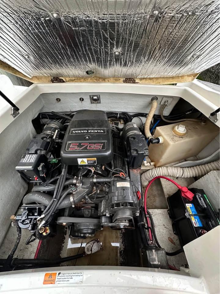 Engine compartment of a 2001 Chris-Craft Launch 22 with Volvo Penta 5.7 GSi engine.