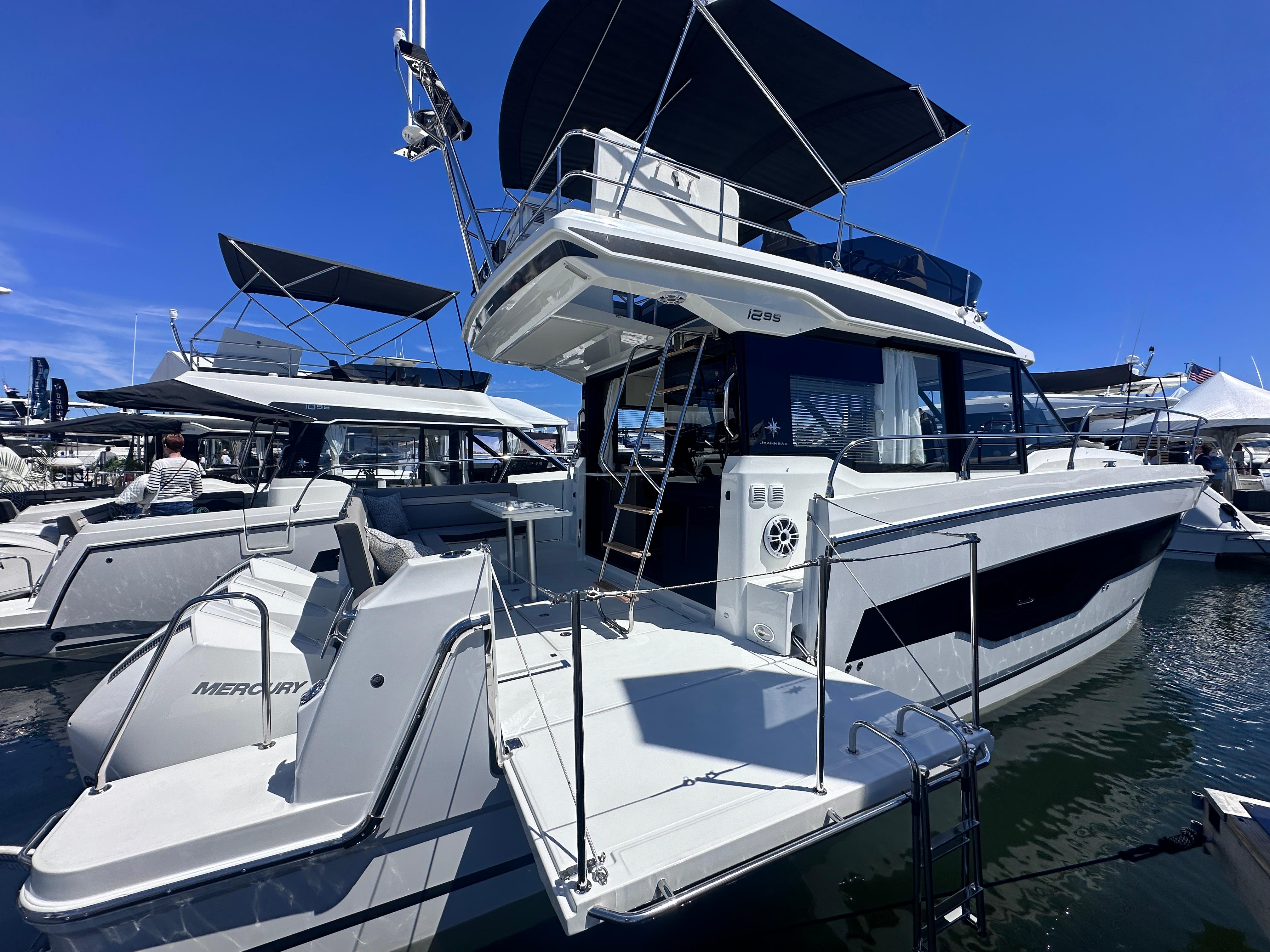 2025 Jeanneau NC 1295 Fly