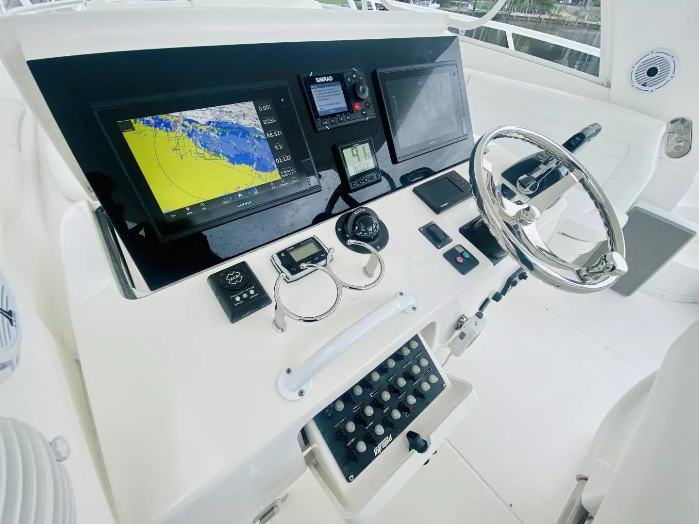 2008 Intrepid 390 Sport Yacht - Image 37