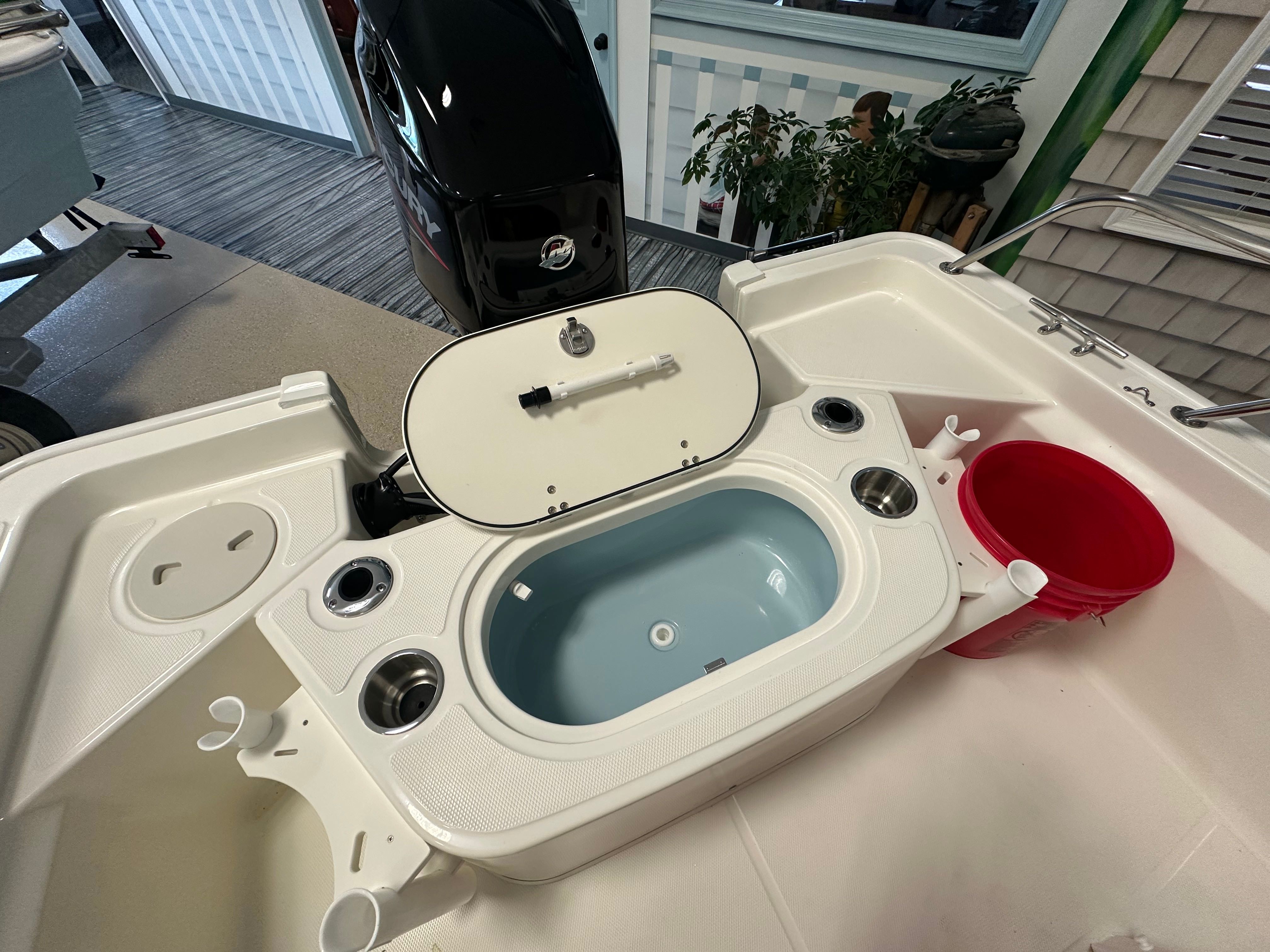 2026 Boston Whaler 150 Montauk - 10