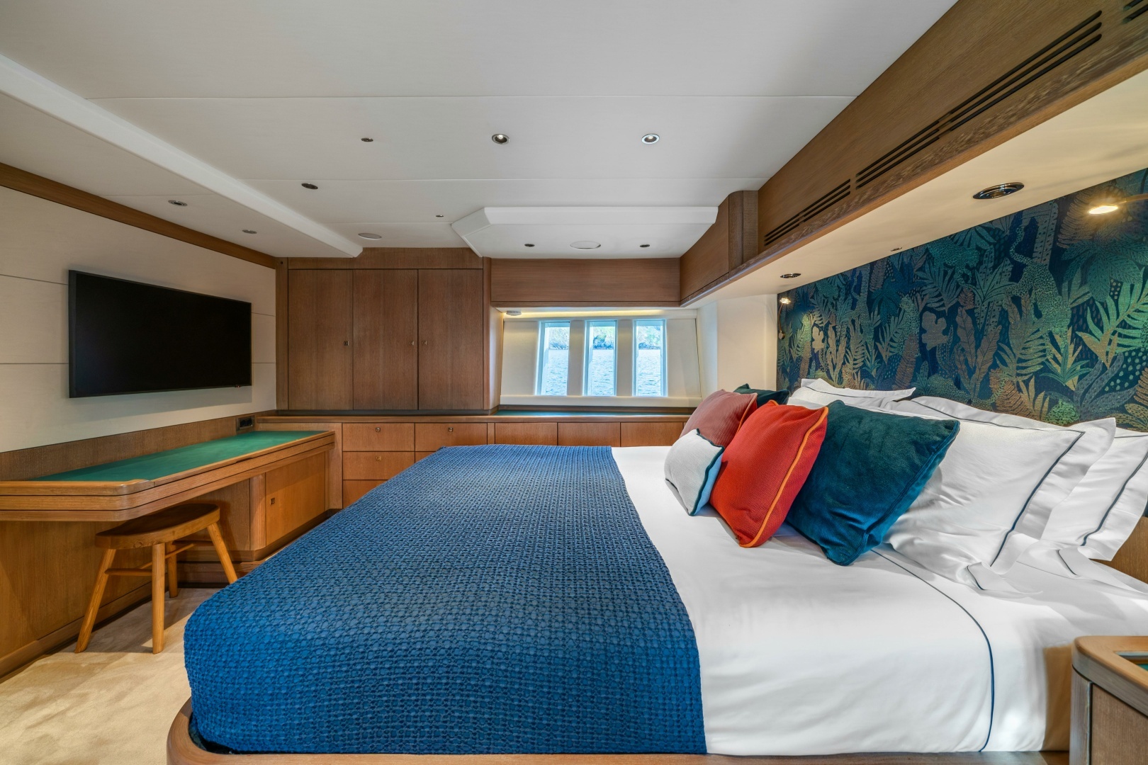 2013 Oyster Yachts Oyster 885 - Image 34