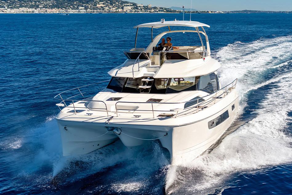 2020 Aquila 44 Yacht