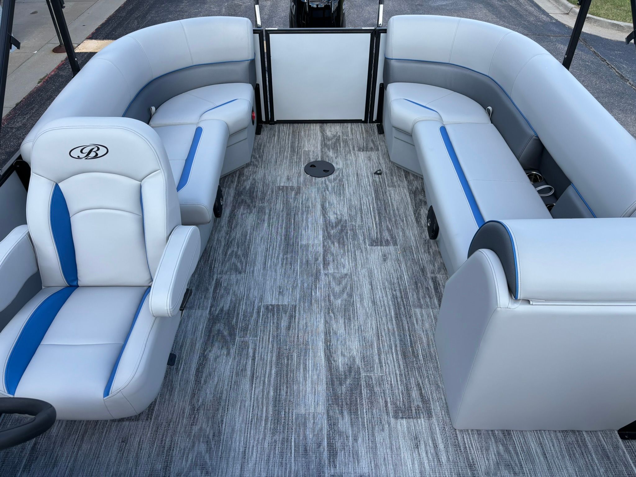2027 Bentley Pontoons 223 Bolt - 23