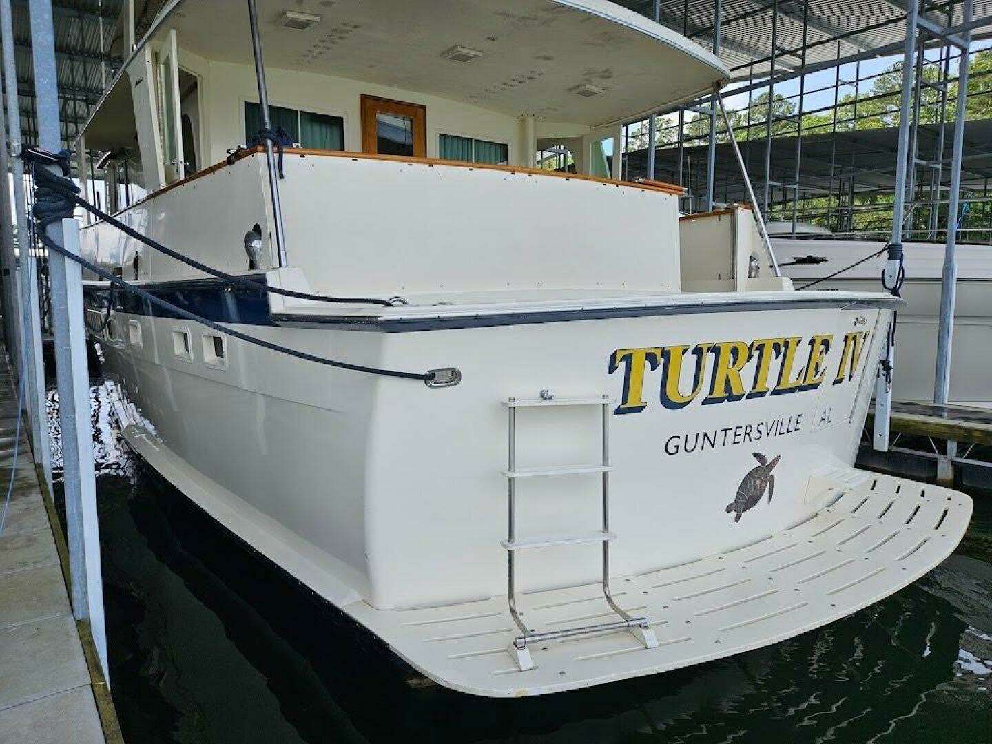 1975 Hatteras 58 LRC - Image 7