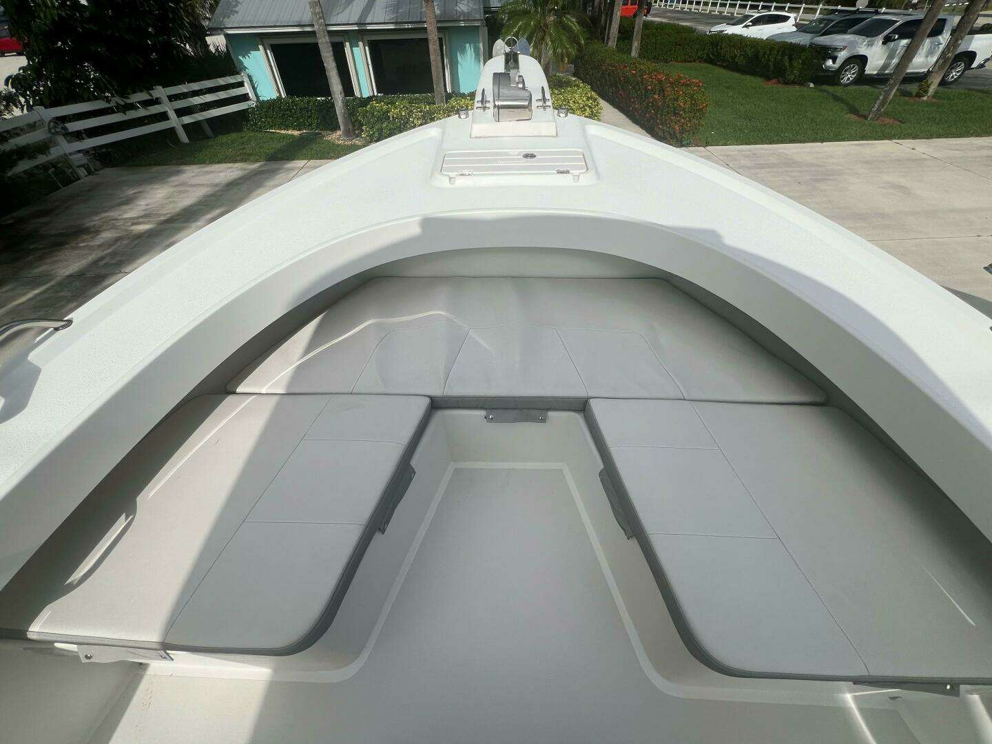 2022 Parker 25 Center Console - Image 13