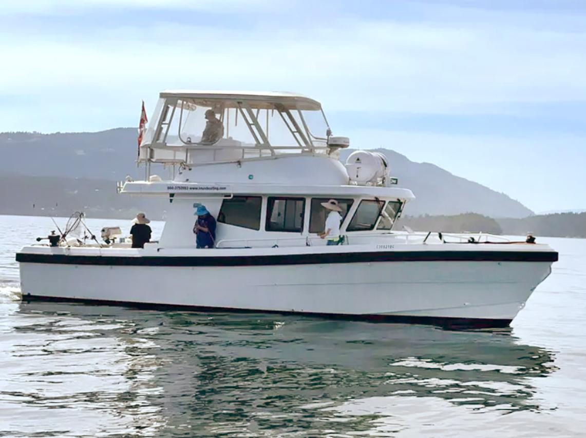 2011 Custom Imax Fishing Boat