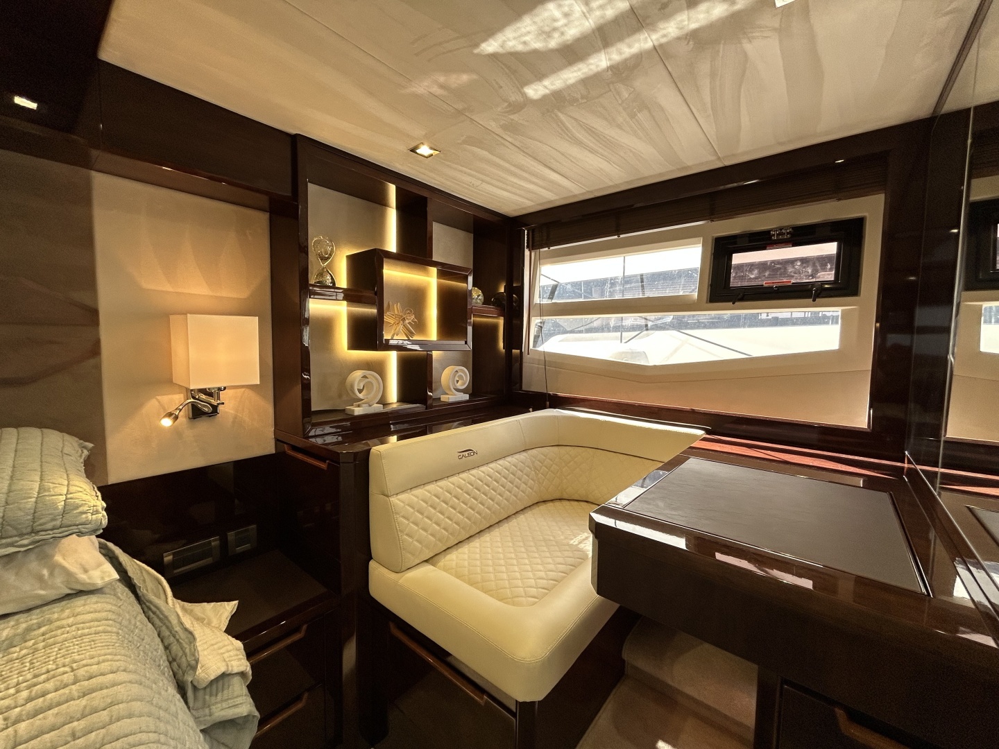 2019 Galeon 550 FLY - Image 26