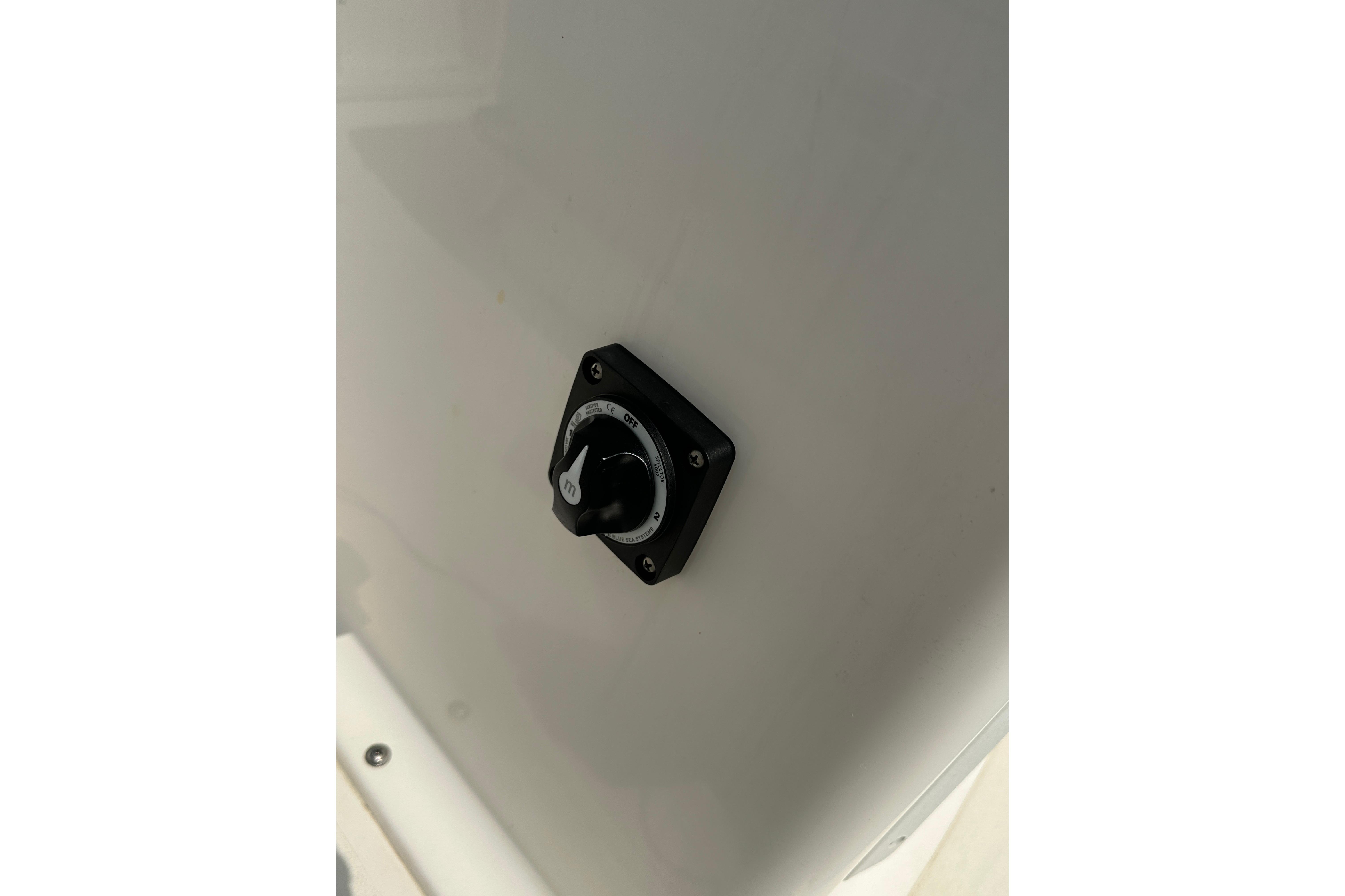 Close-up of a control knob on a 2018 Key West 1720 Center Console boat.
