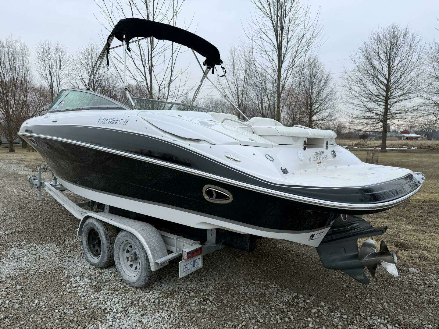 2005 Four Winns 250 Horizon - Image 3