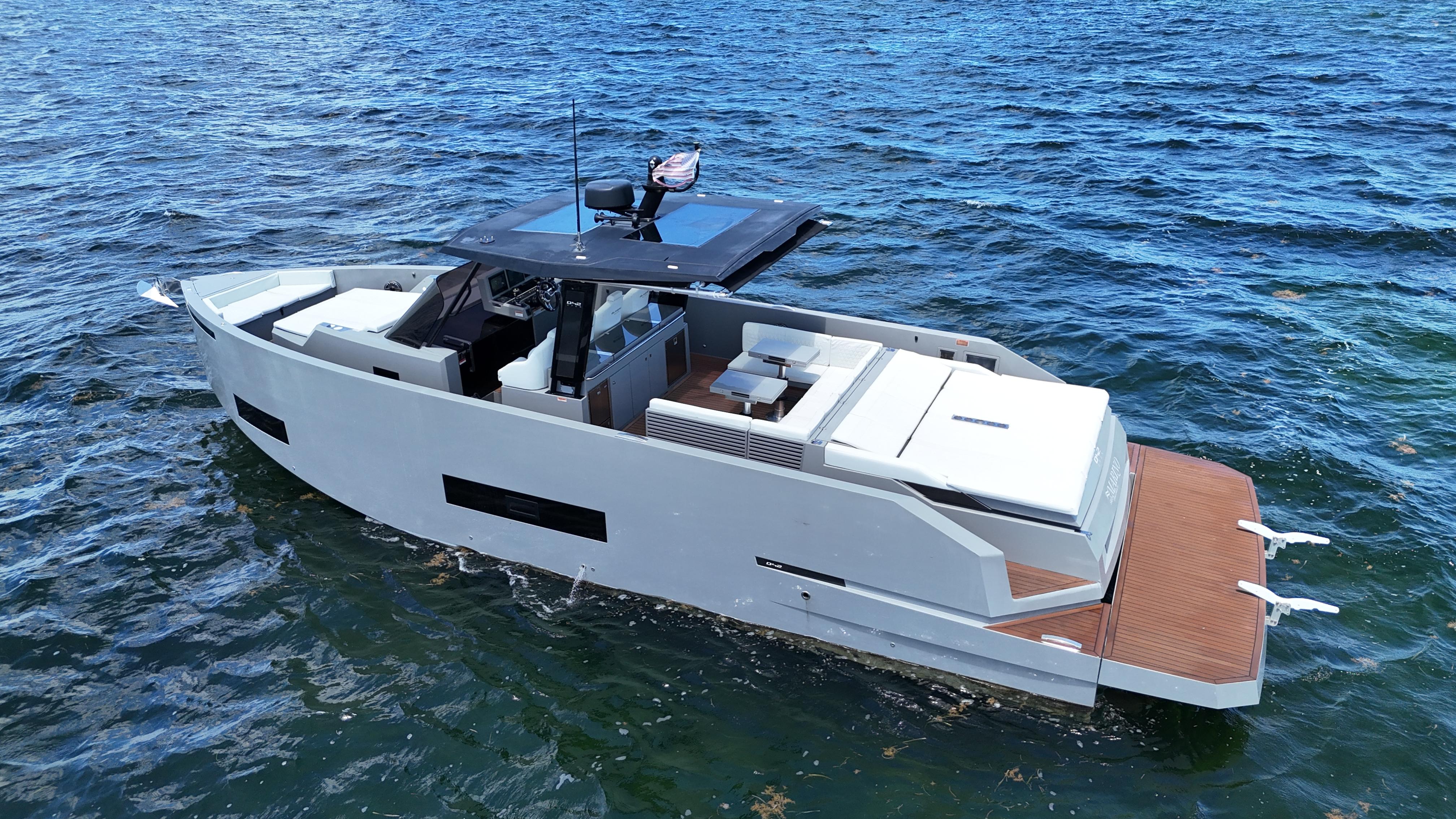 2021 De Antonio Yachts D42