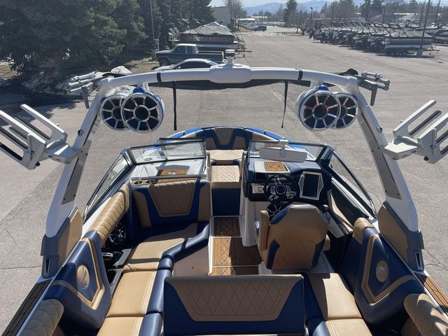 2019 Tigé RZX5 - 15
