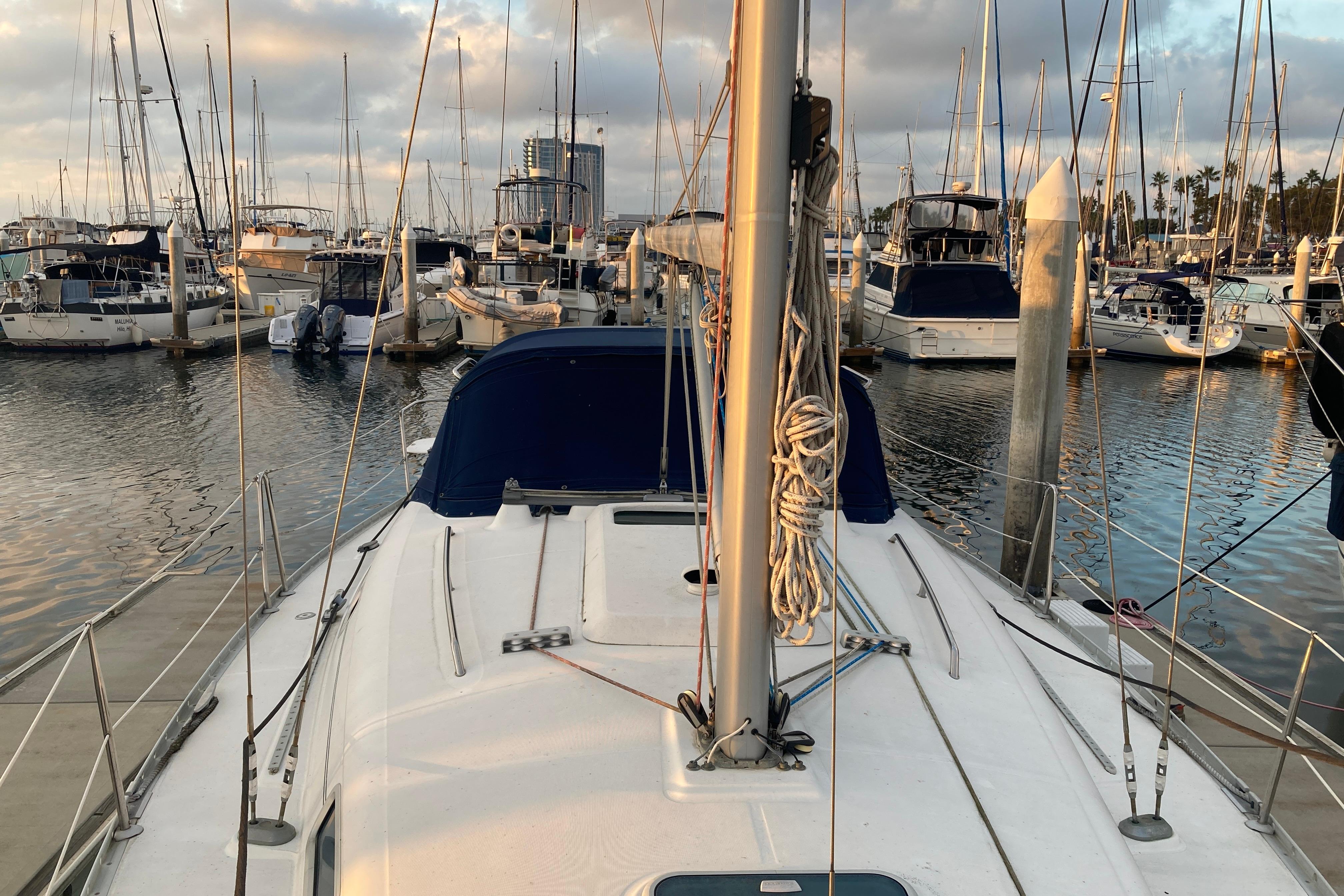 Beneteau Oceanis 361 sailboat docked in a marina, 2000 model year.