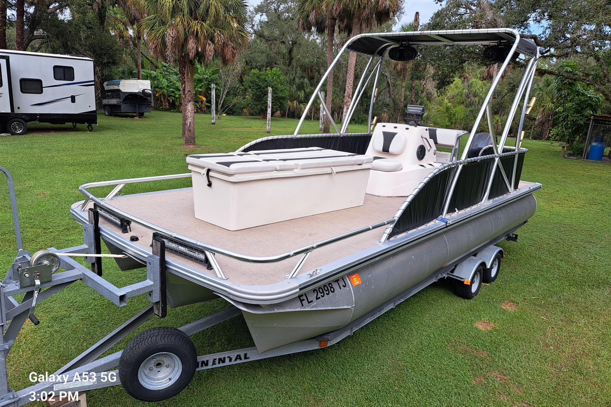 2021 Avalon GS CC Fish - 23'