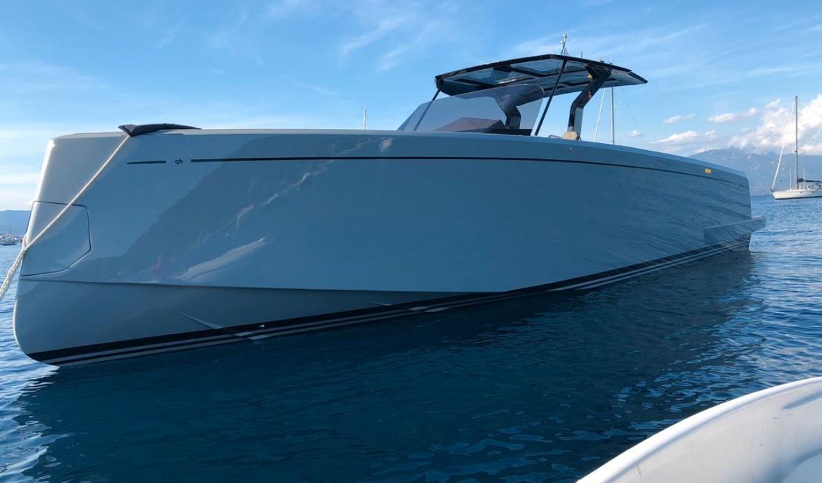 2020 Pardo Yachts 43 on calm water, sleek design, clear sky background.