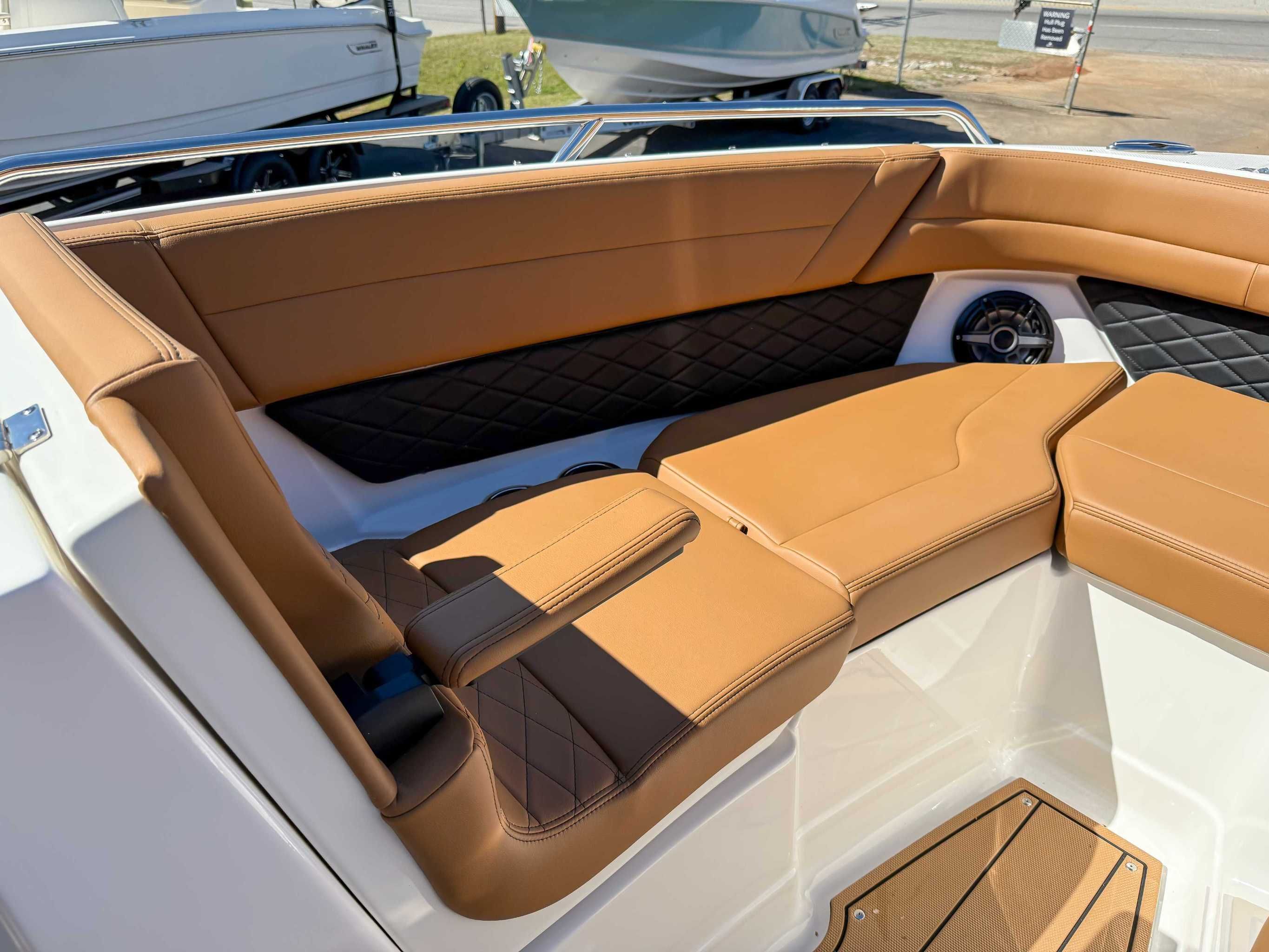 2025 Chaparral 267 SSX - 14