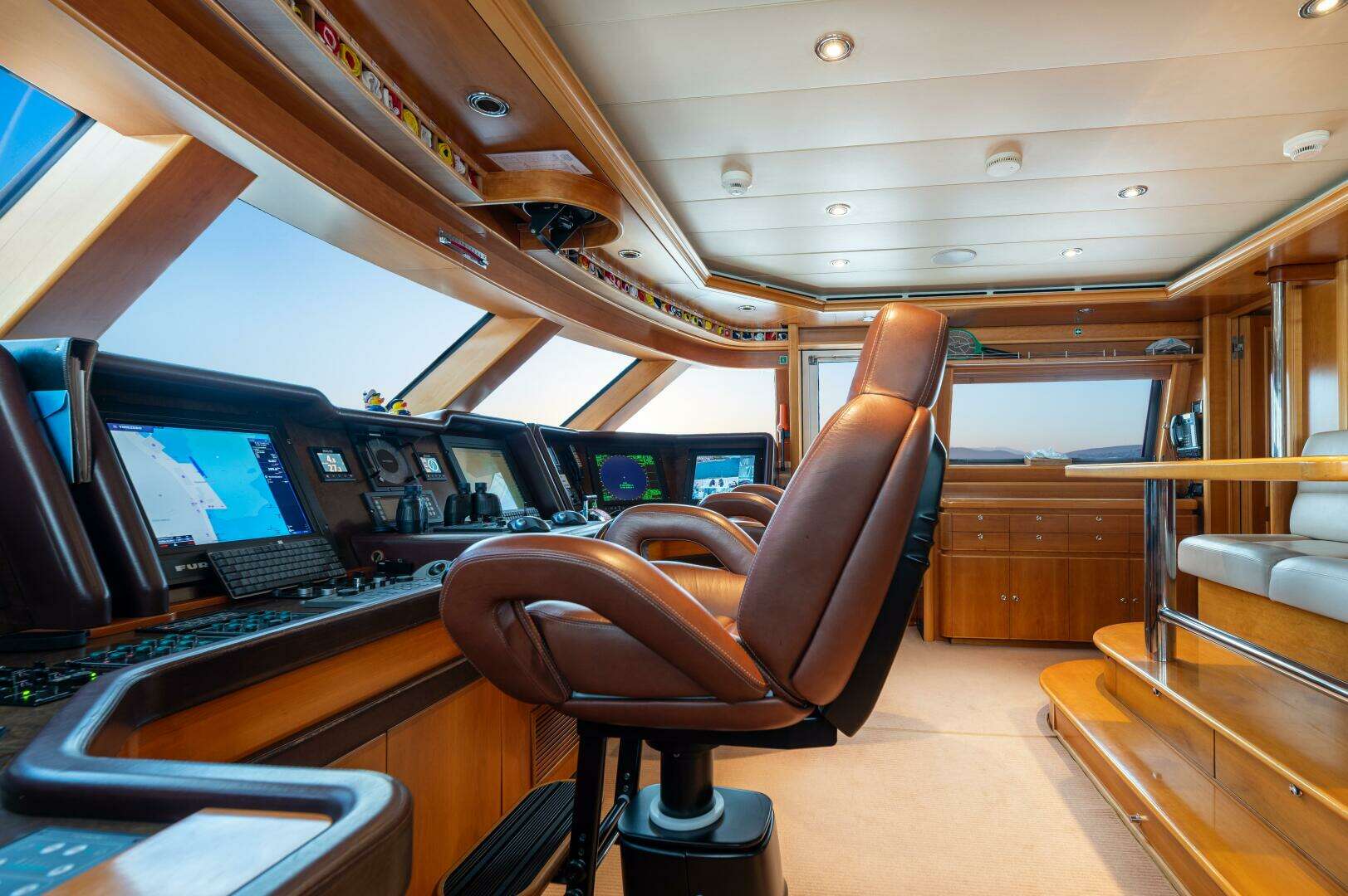 2007 CRN Pilothouse - Image 40