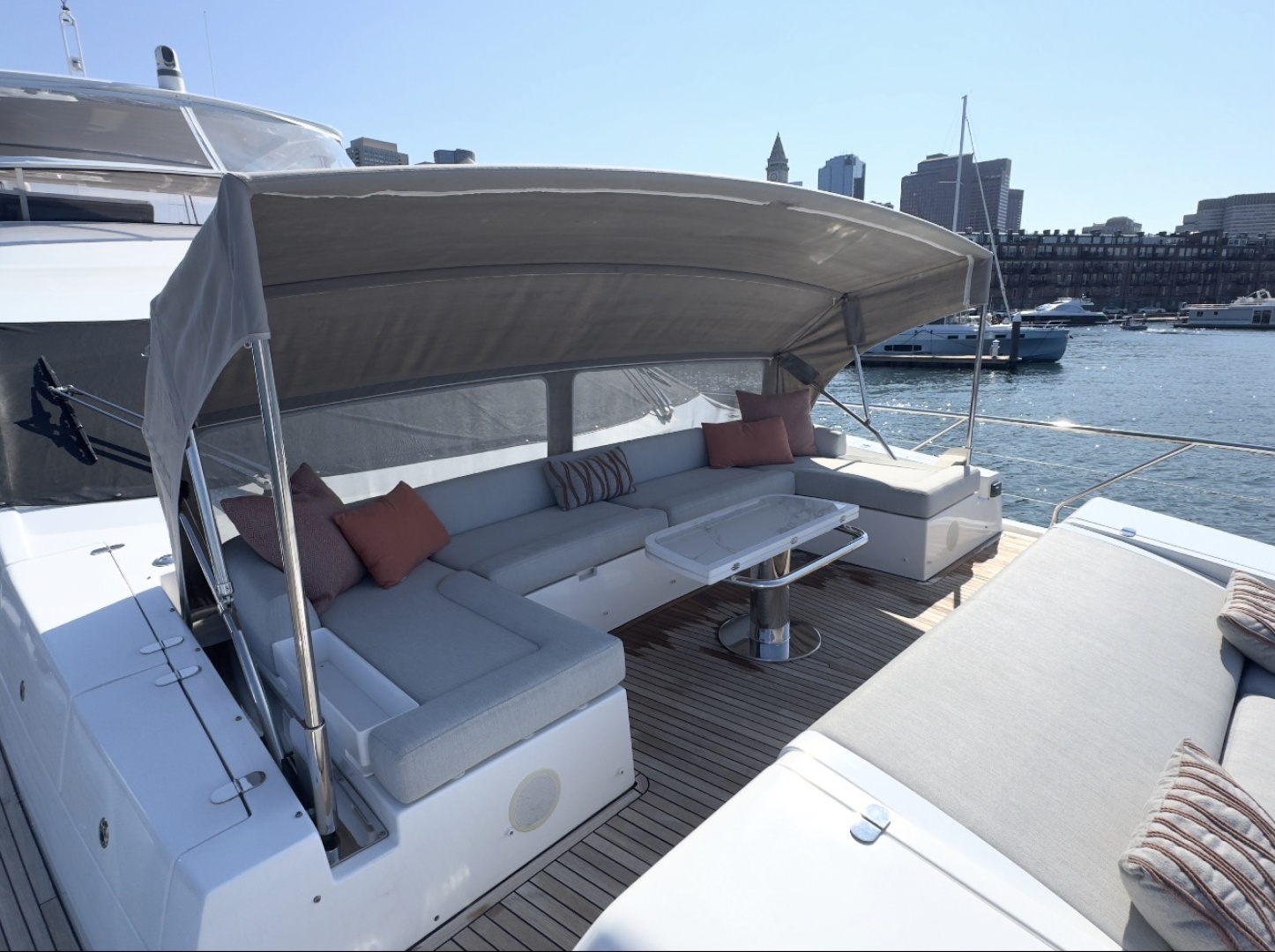 2022 Azimut GRANDE 25M - Image 9