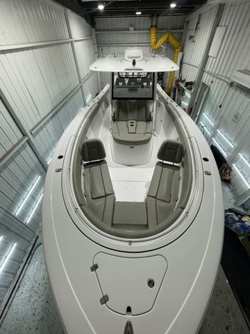 2024 Sportsman Open 352 Center Console - 10