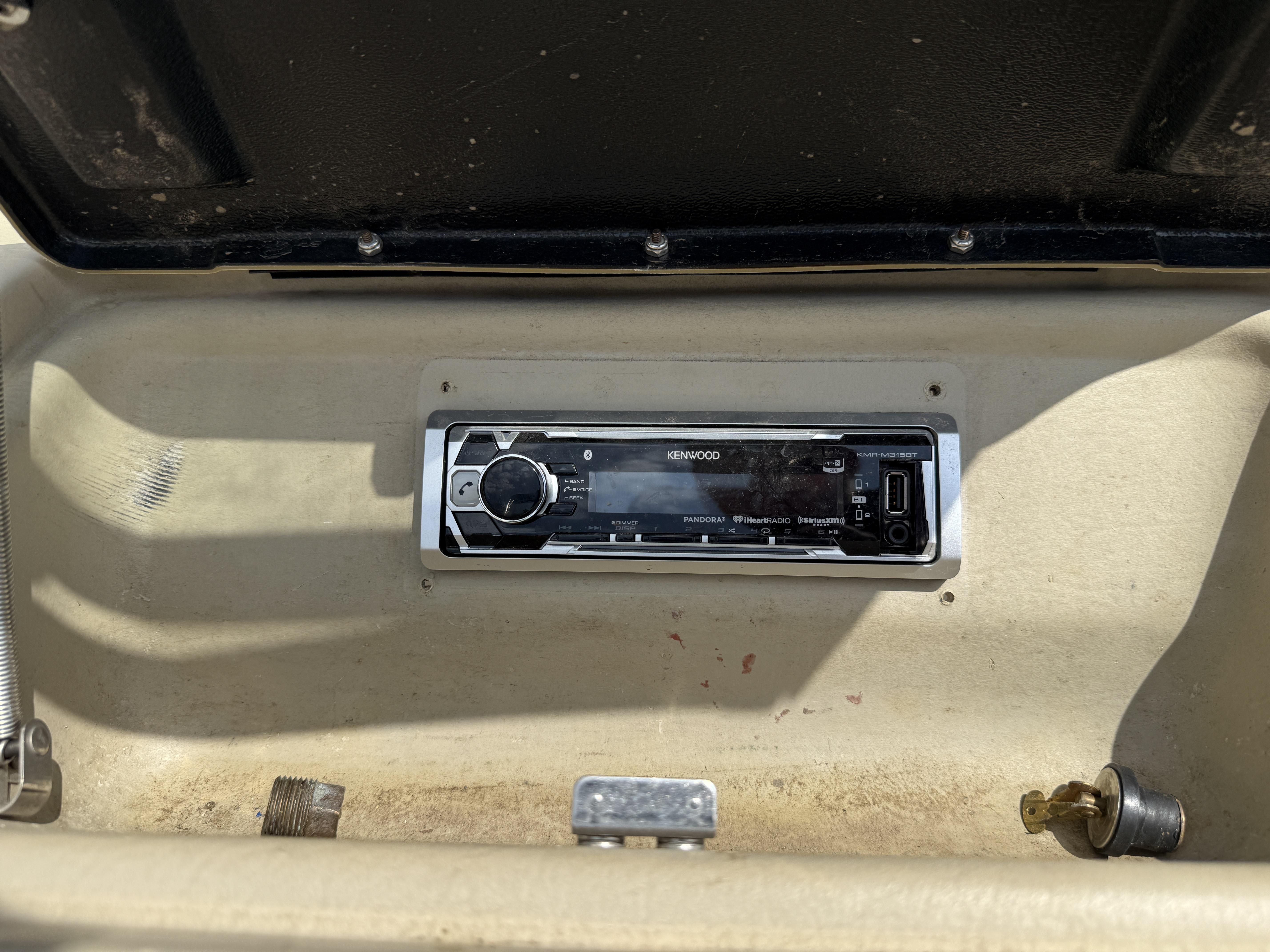 2007 Glastron GXL205SF - 8