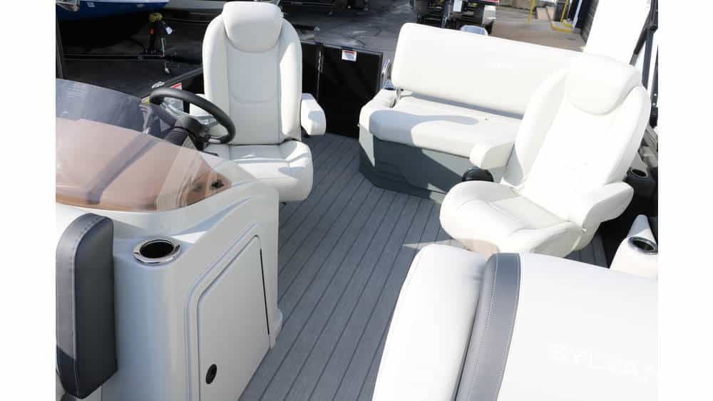 2026 Sylvan Mirage 820 CLZ DH Premium Pontoon Includes Custom Trailer - 18
