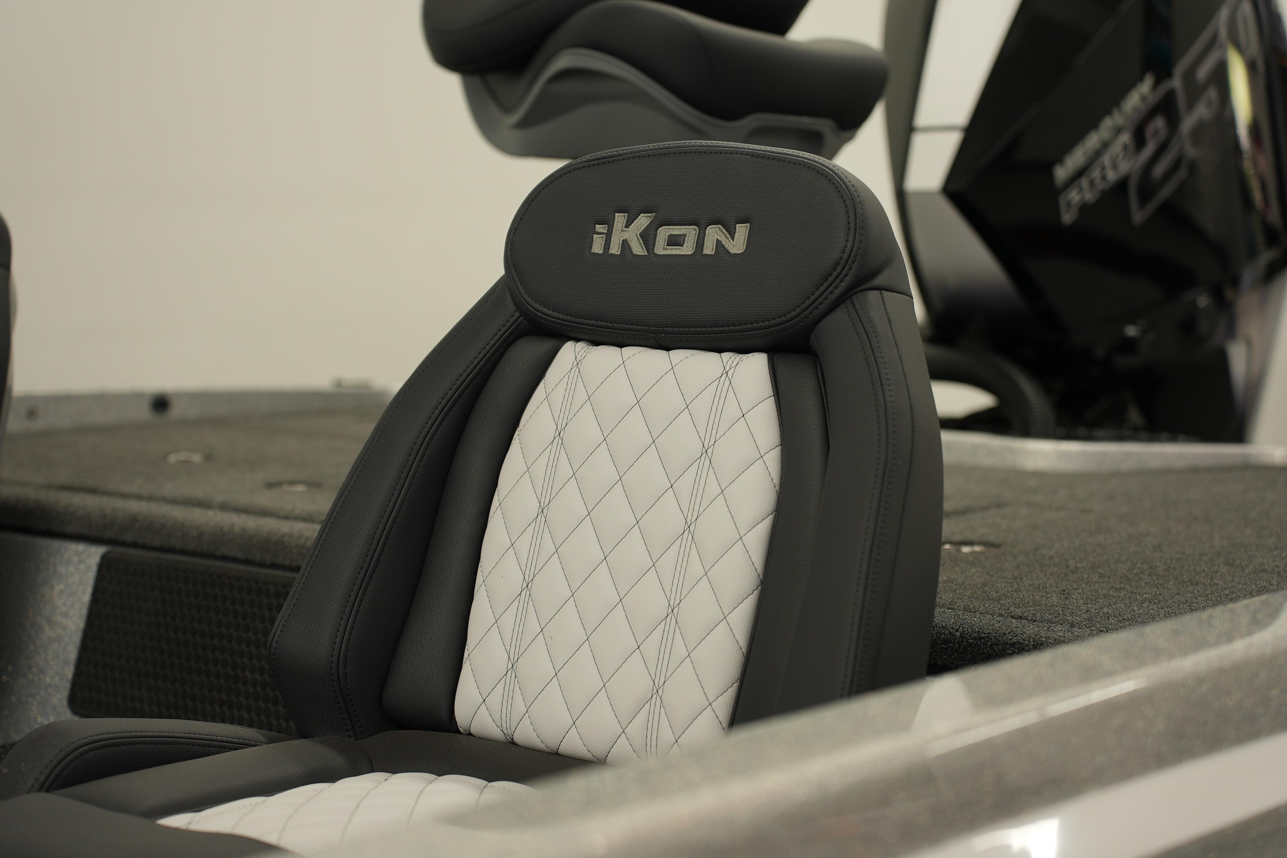 Luxurious iKon LXE20 boat seat with quilted design, 2026 model.