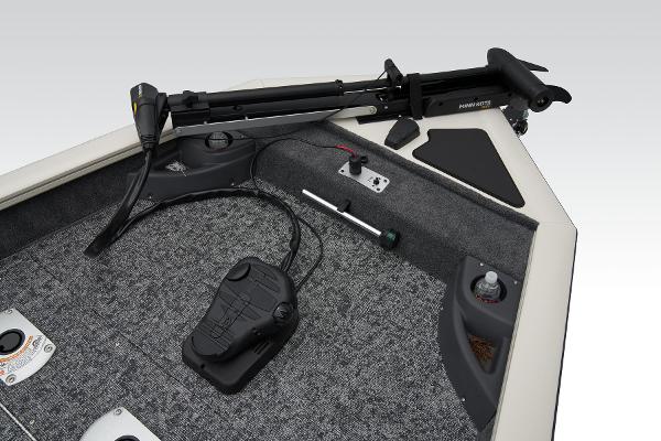 2025 Tracker Pro Team 175 Crappie Edition - 17