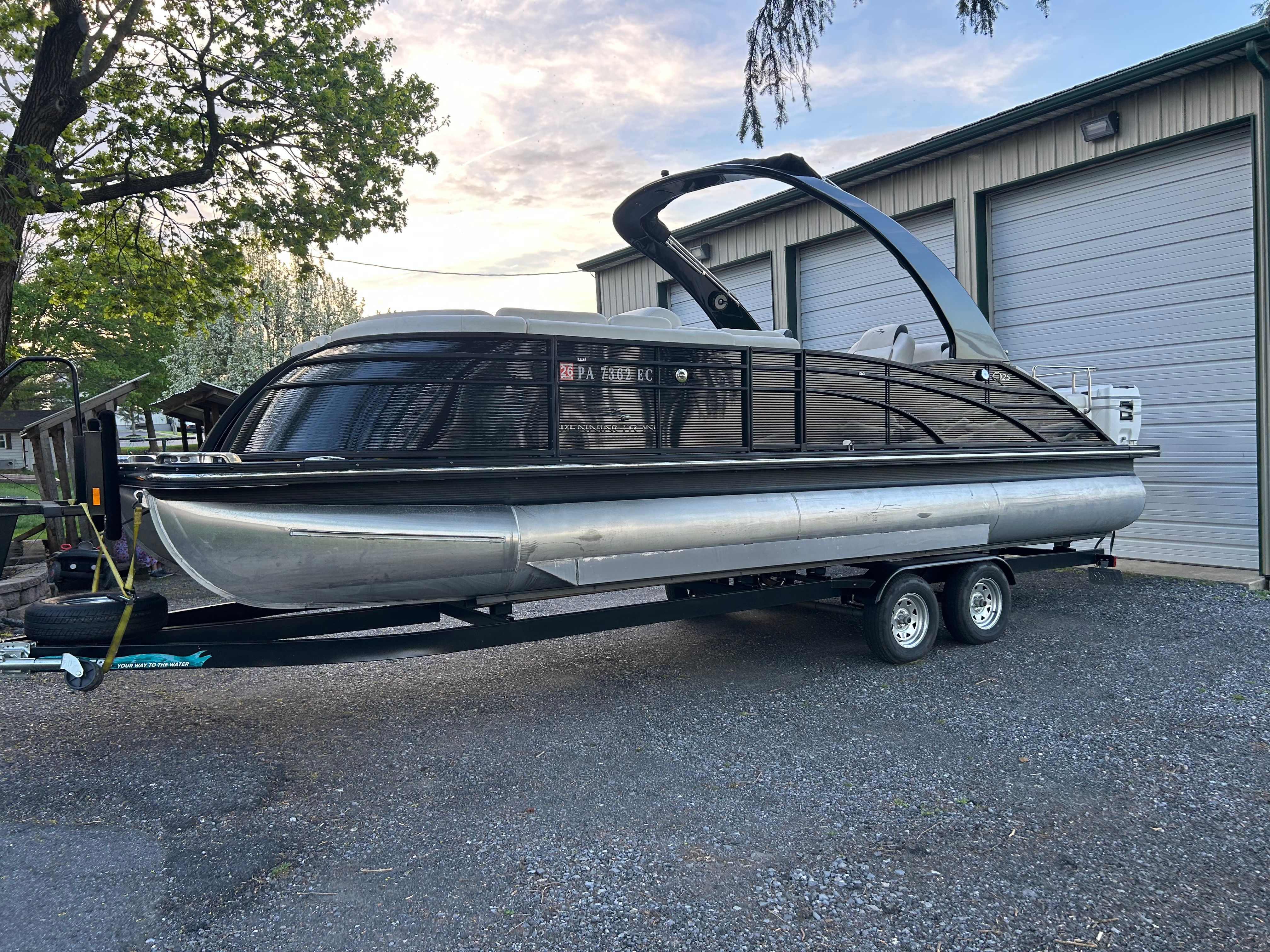 2017 Bennington 25 QX - 11