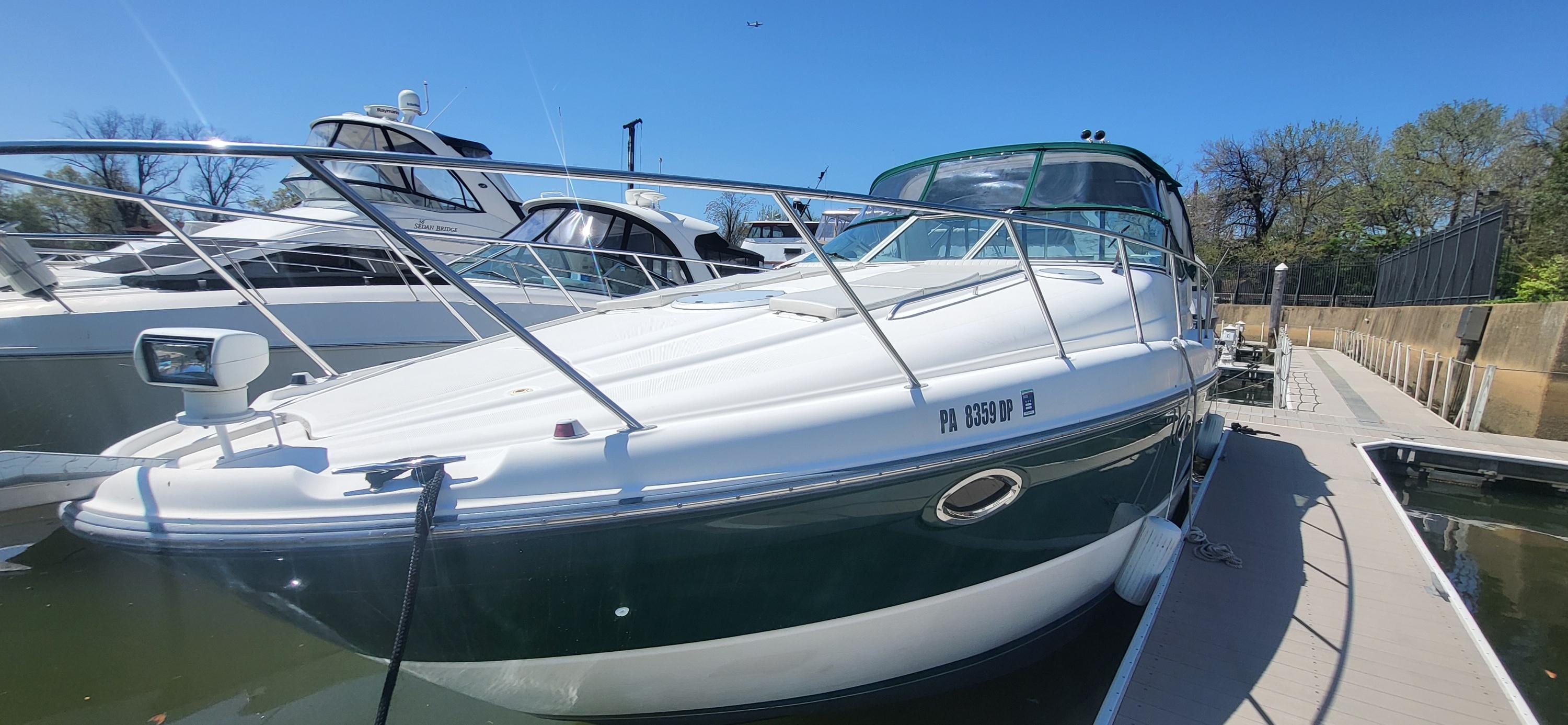 2002 Maxum 3500 SCR