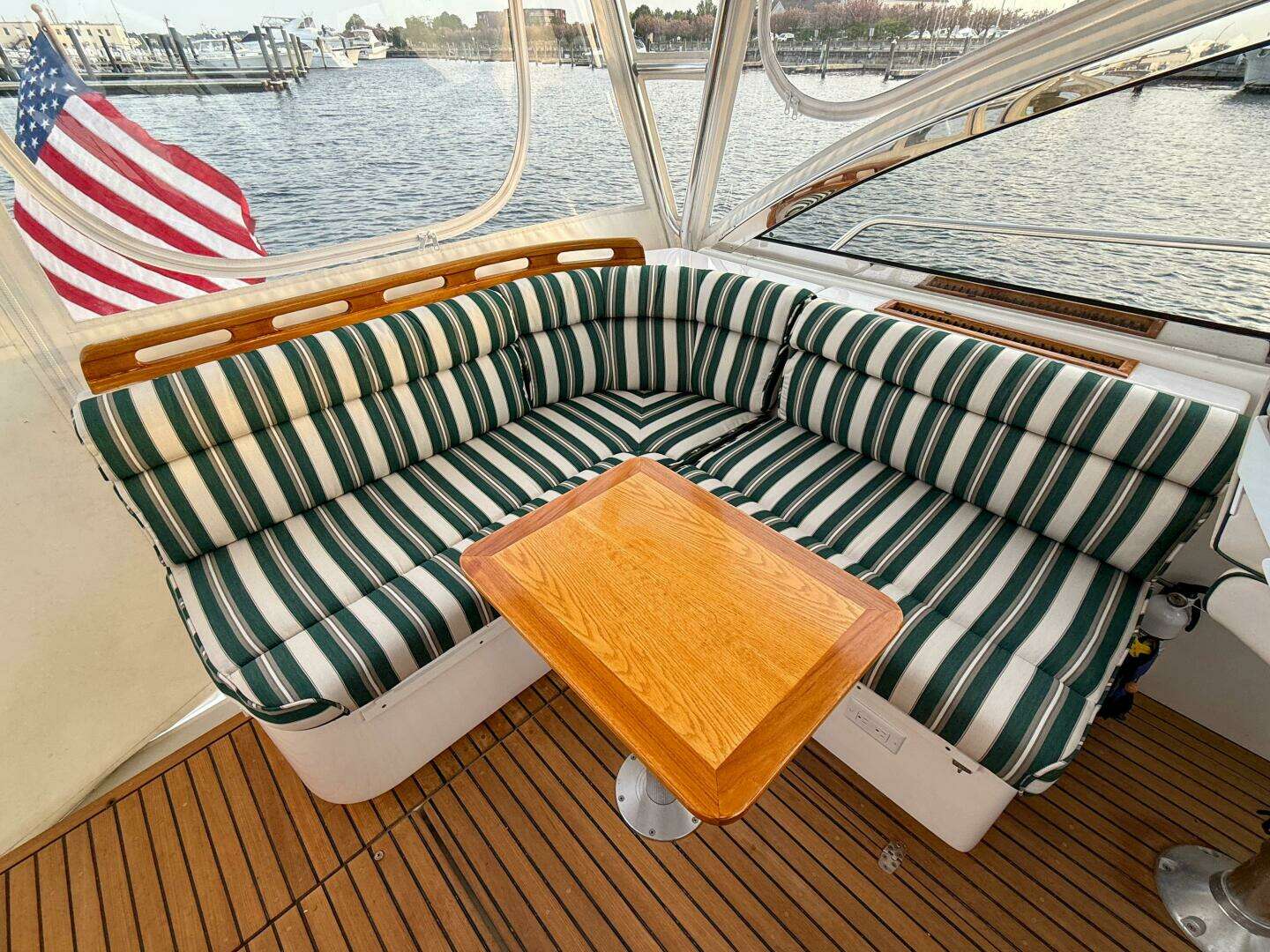 2002 Legacy 34 Express Twin Jet - Image 18