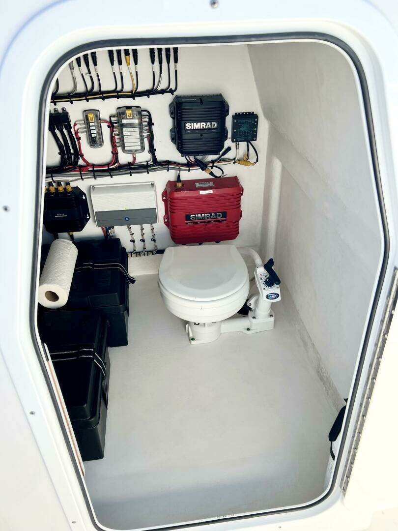 2015 Freeman 34VH - Image 26