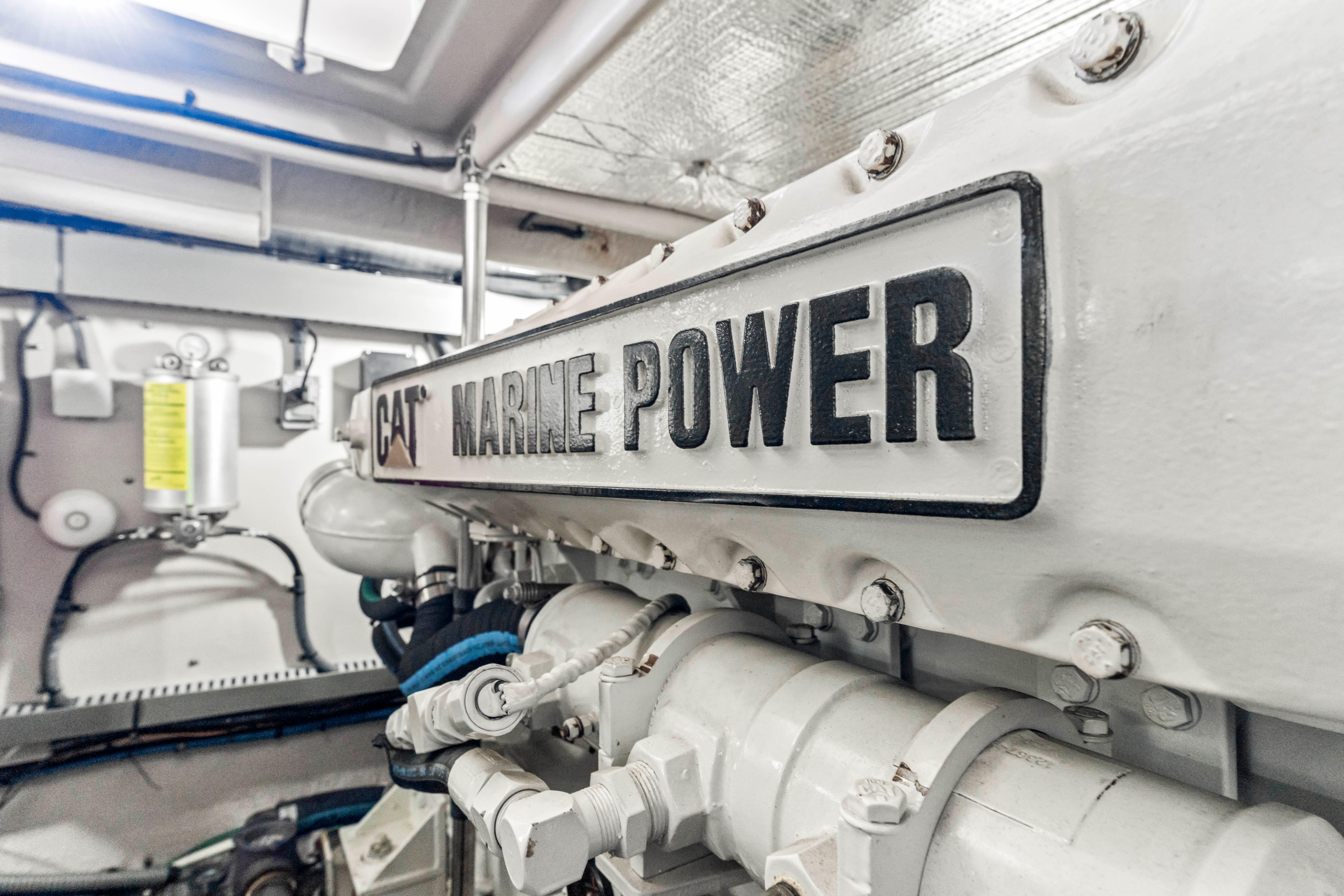 CAT Marine Power engine in 2001 Sea Ray Sundancer 510 yacht.