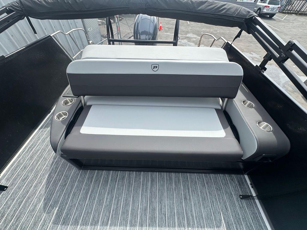 2025 Premier 230 Sunsation RL - 9