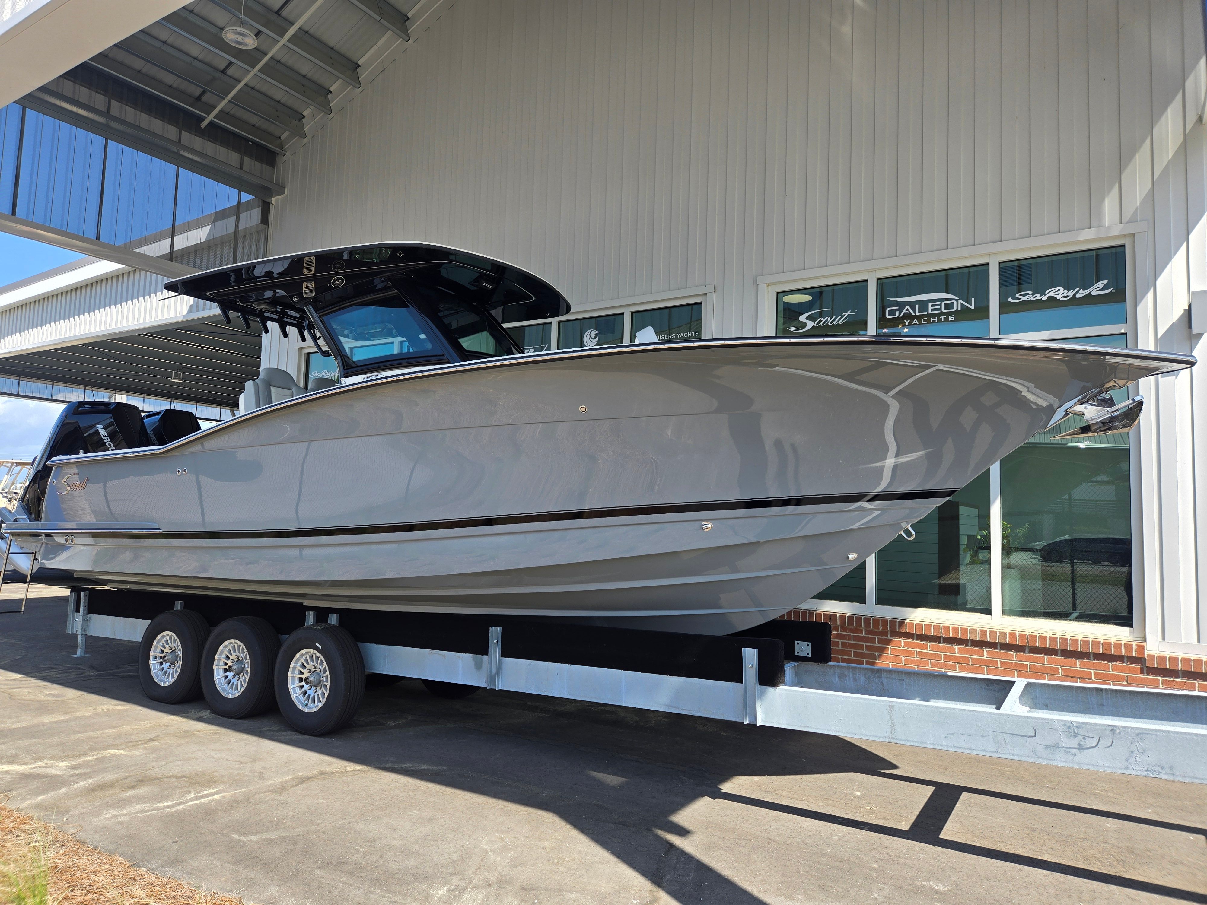 2026 Scout 305 LXF - 2