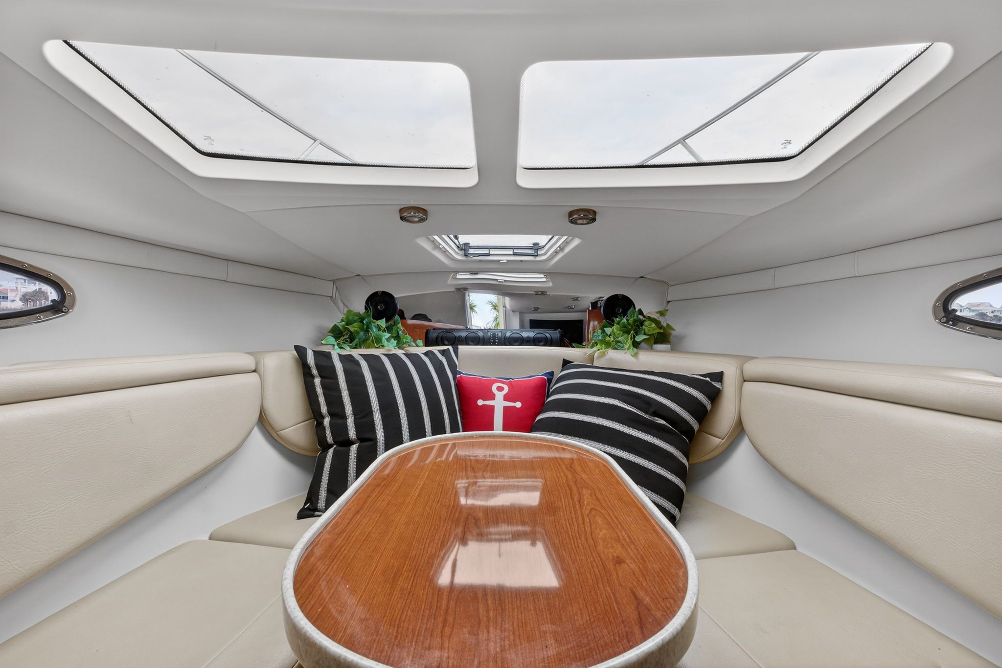2007 Regal 2860 Window Express - 28