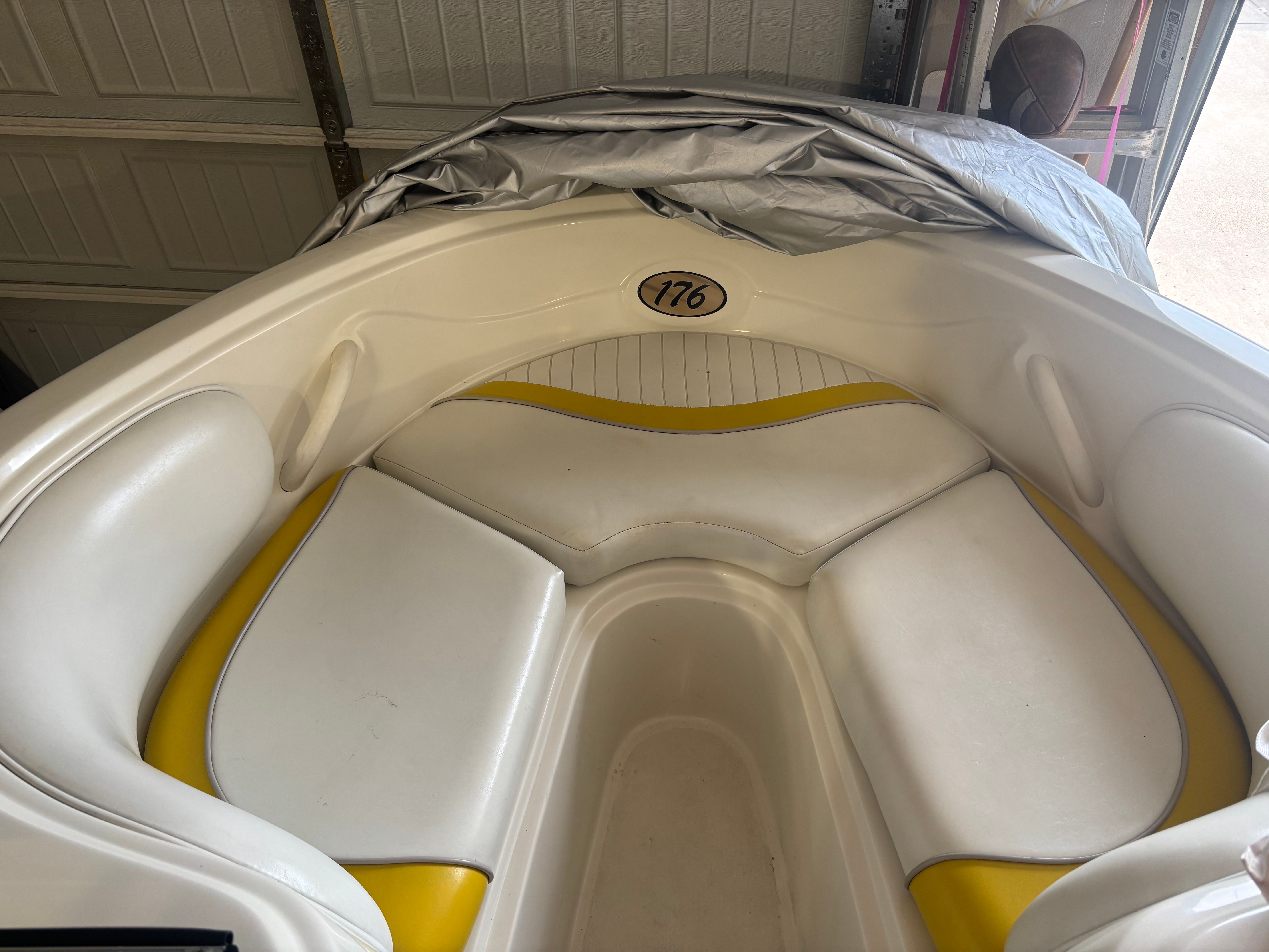 2004 Caravelle 176 Bow Rider - 7