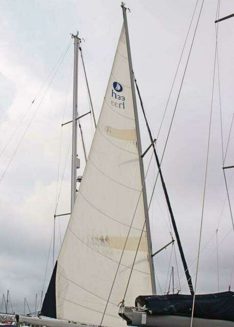 2004 Hunter Sloop - Image 17