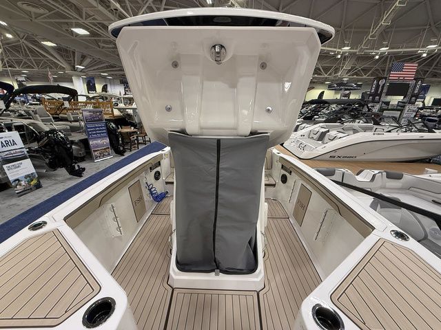 2025 Yamaha Boats 222 FSH Sport E - 22