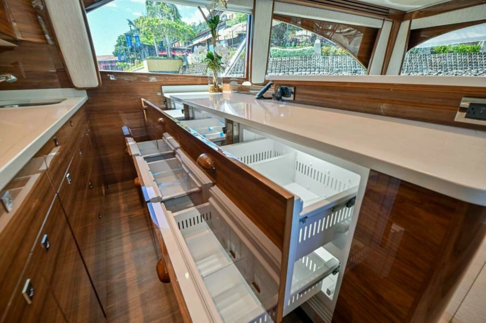2023 Viking 64 Convertible - Image 15