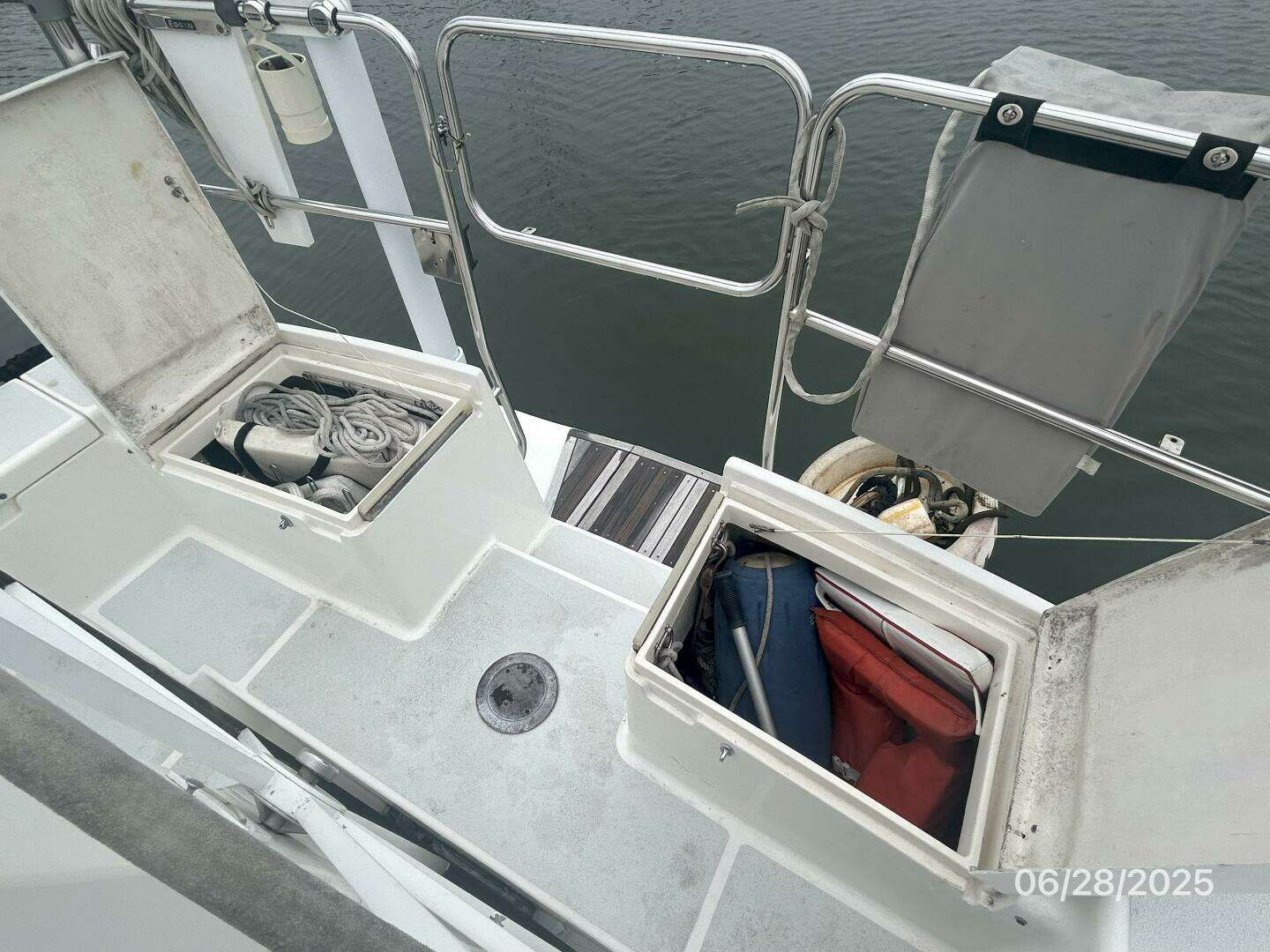 1995 Freedom 40/40 - Image 37