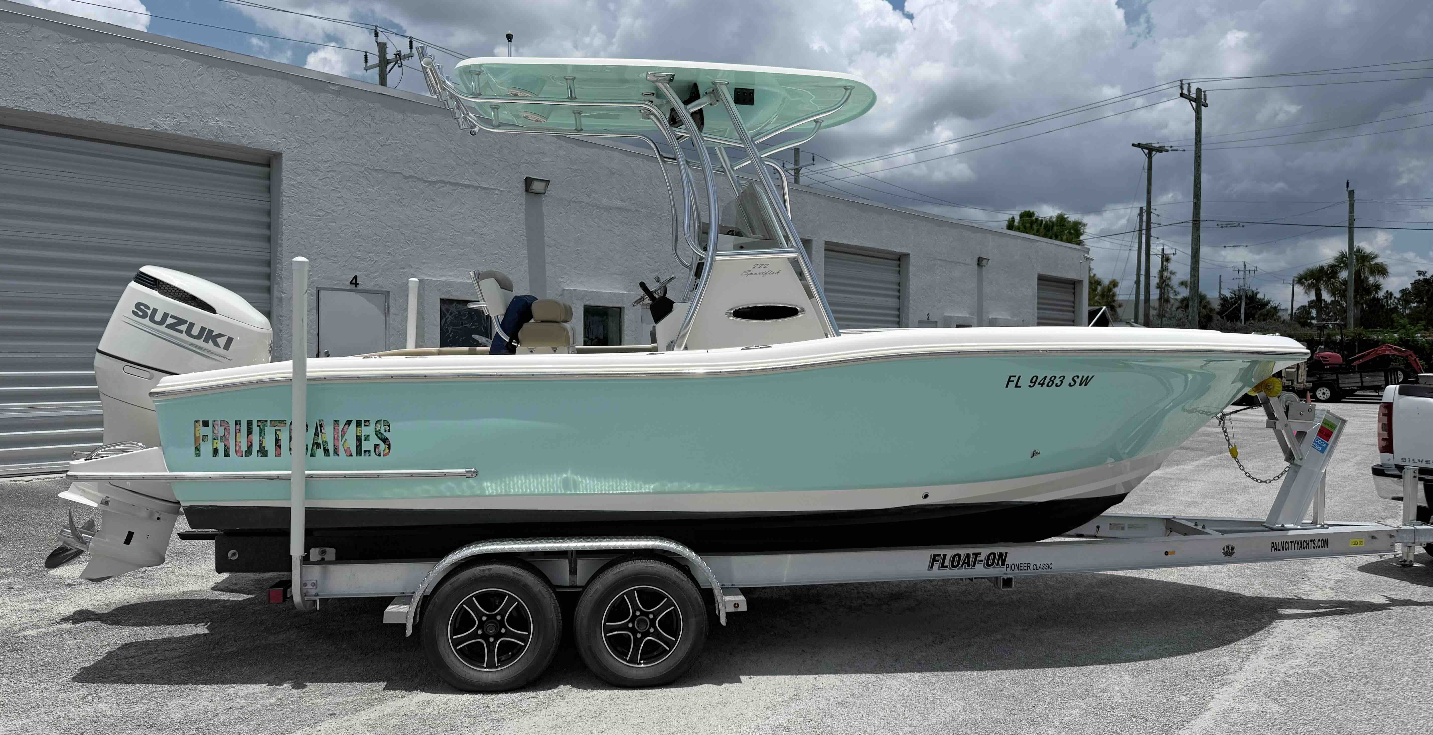 2021 Pioneer 22 SF